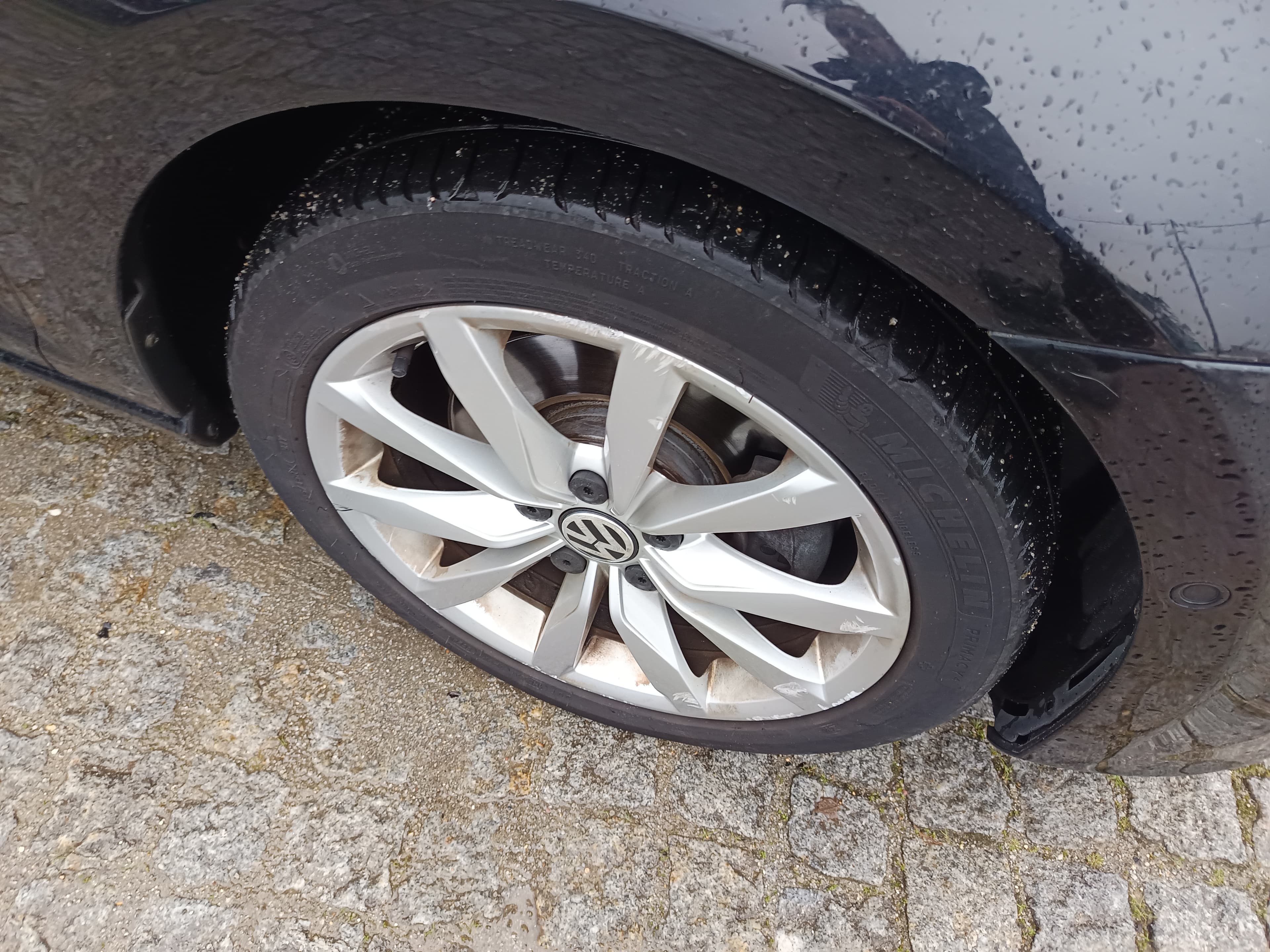 Volkswagen Golf · Ano 2014 — image 8