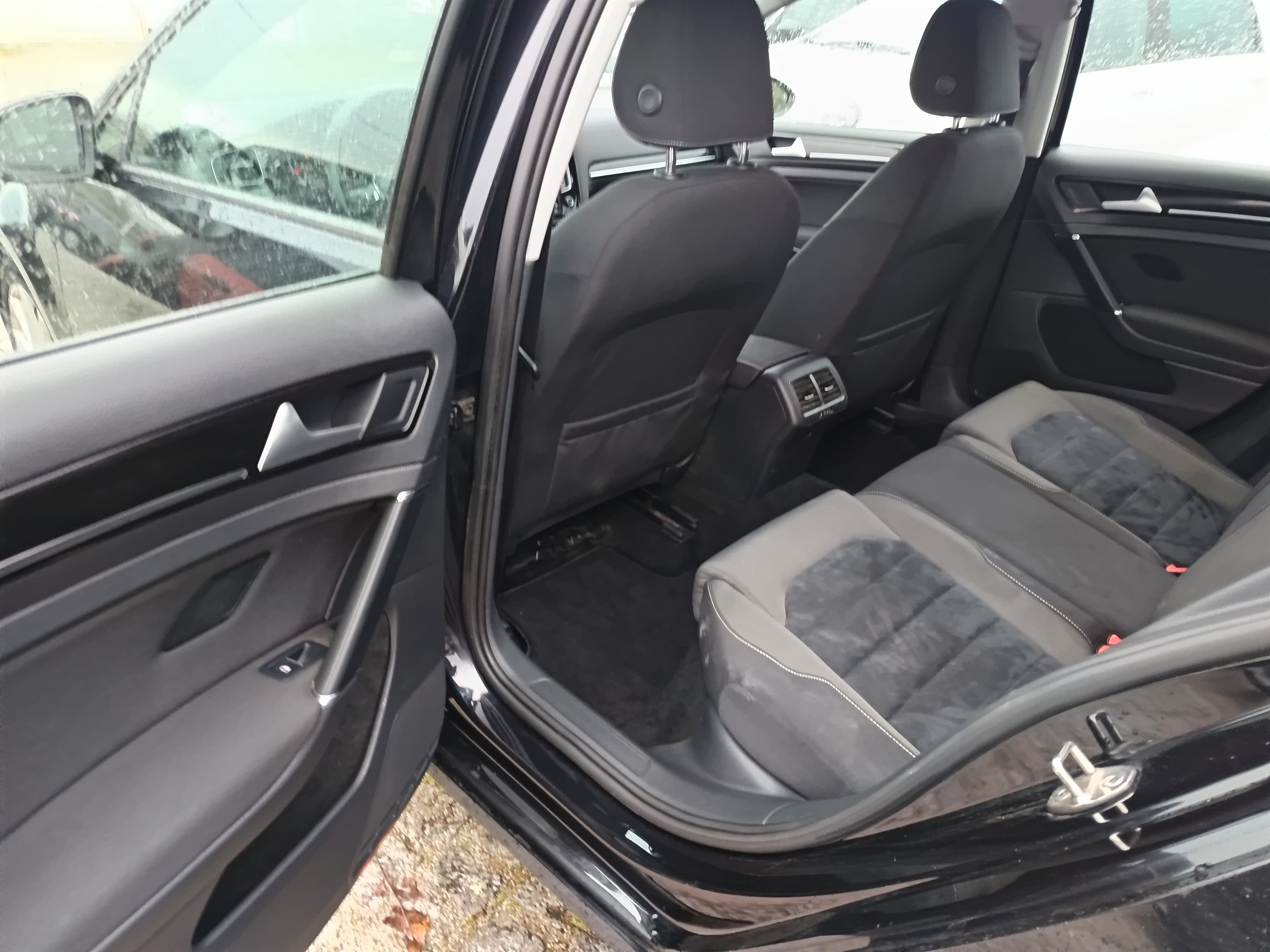Volkswagen Golf · Ano 2014 — image 27