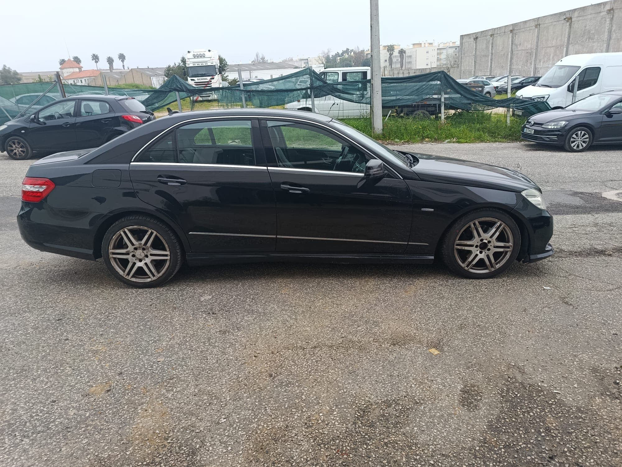 Mercedes-Benz E 250 CDI Kit AMG · Ano 2010 — imagem 7