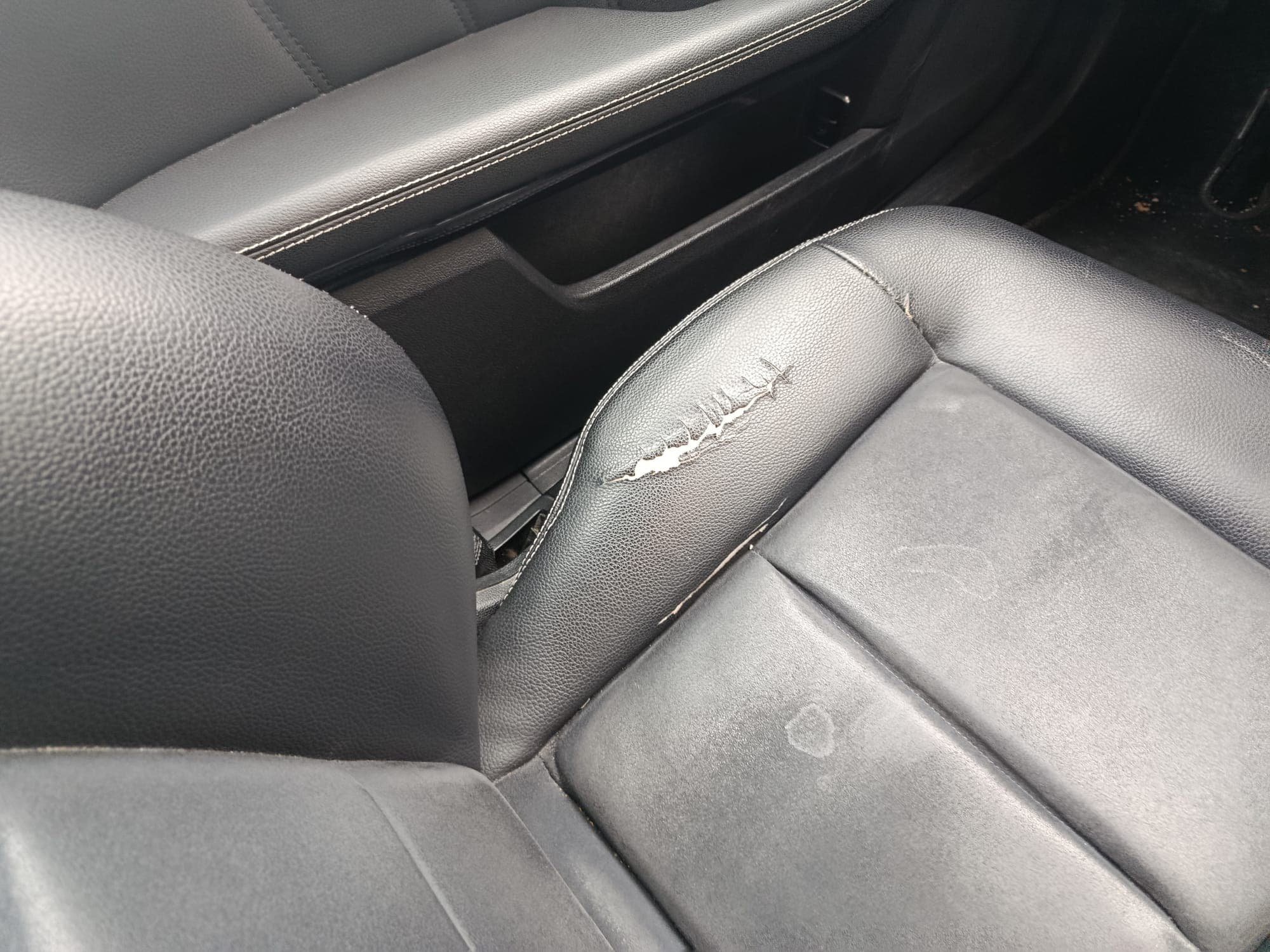 Mercedes-Benz E 250 CDI Kit AMG · Ano 2010 — imagem 28