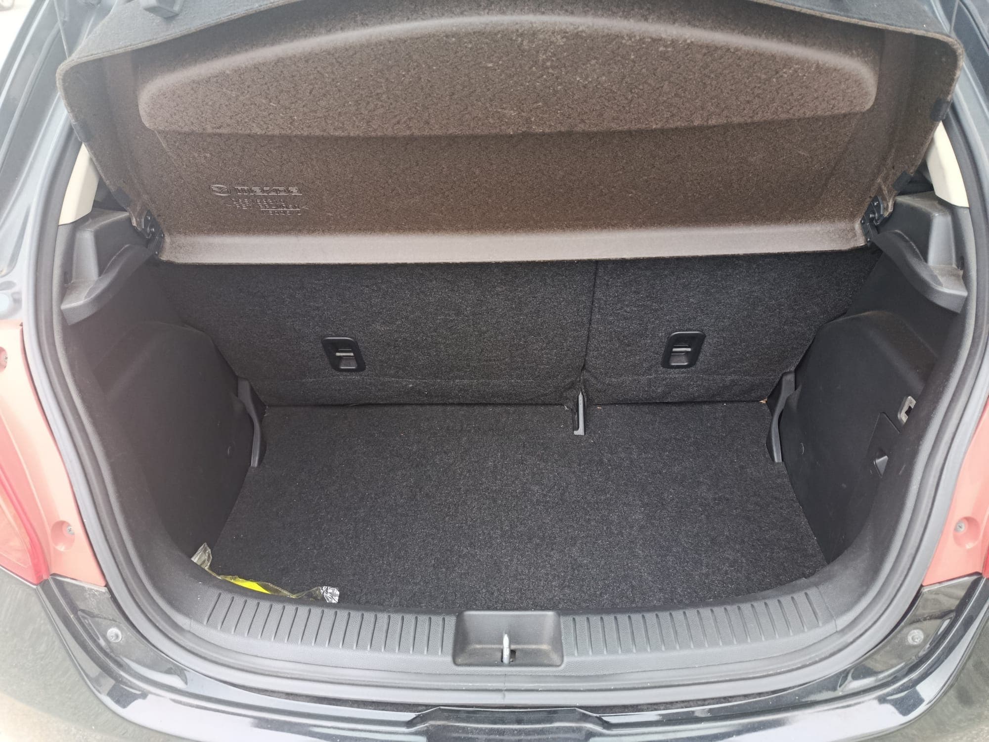 Mazda 2 · Ano 2010 — image 15