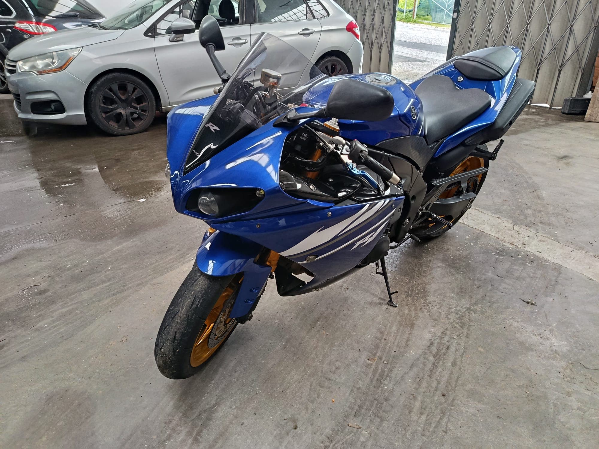 Yamaha YZF R1 · Ano 2011 — imagem 2