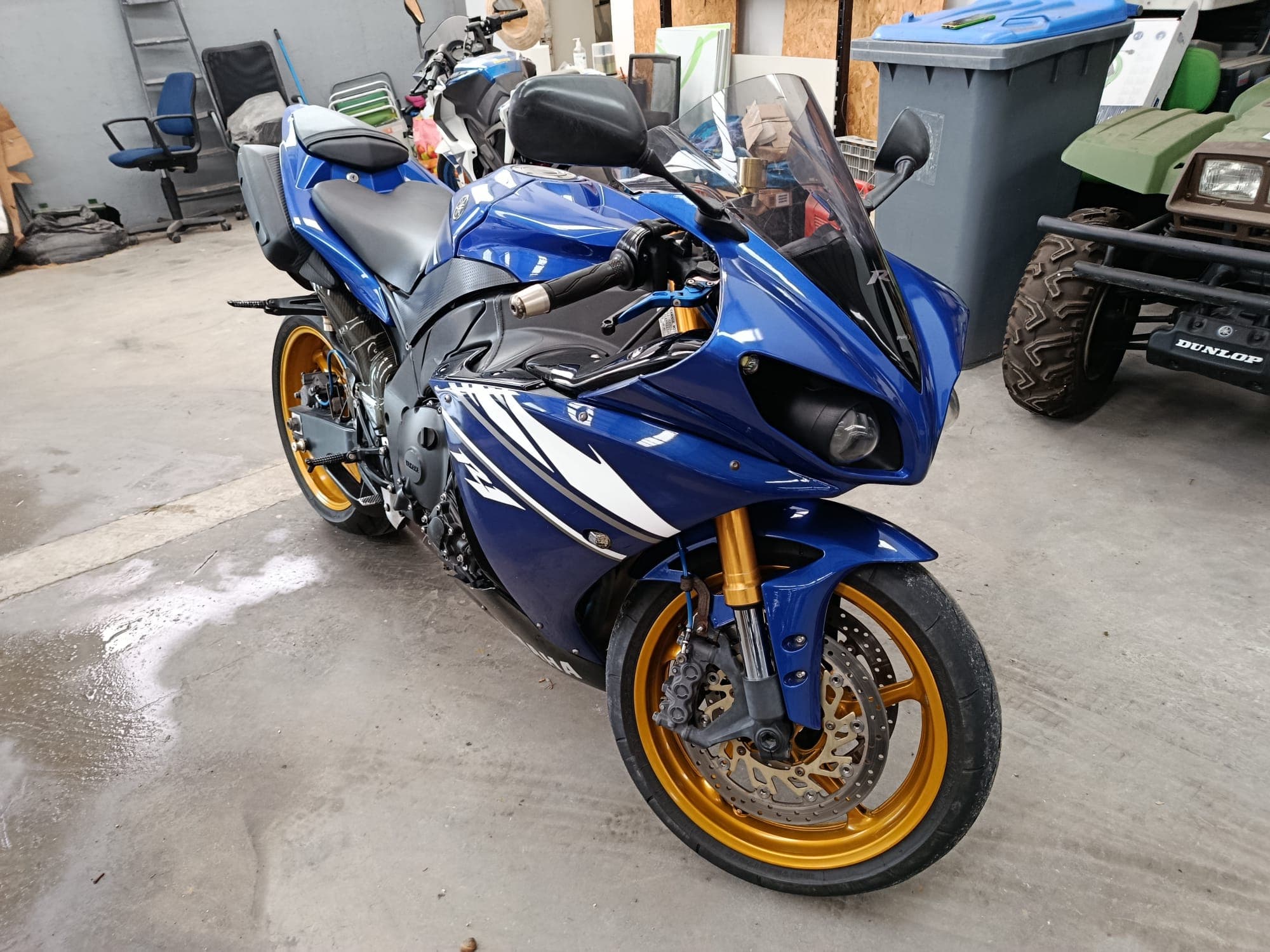 Yamaha YZF R1 · Ano 2011 — imagem 1