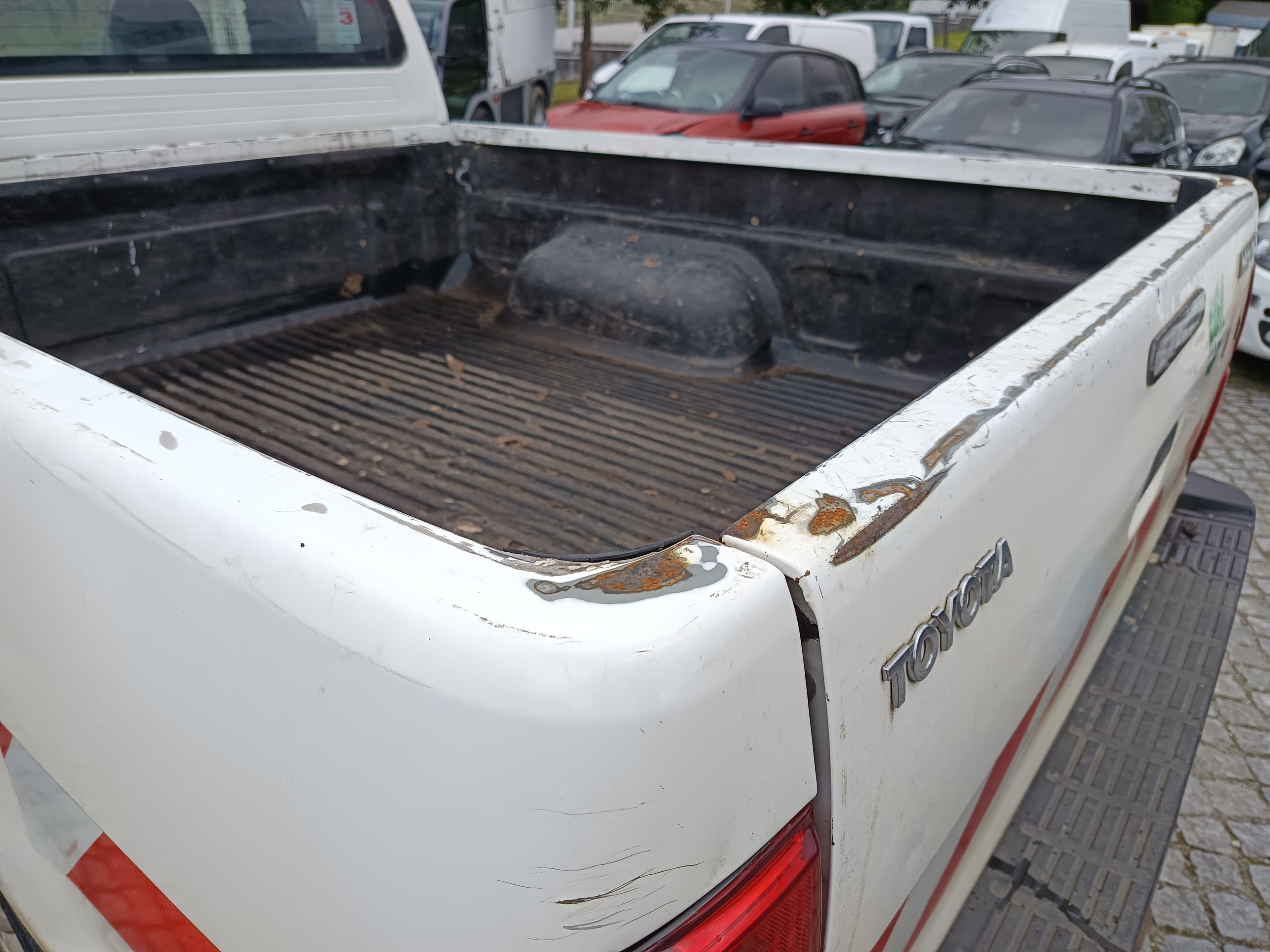 Toyota Hilux · Ano 2015 — image 11