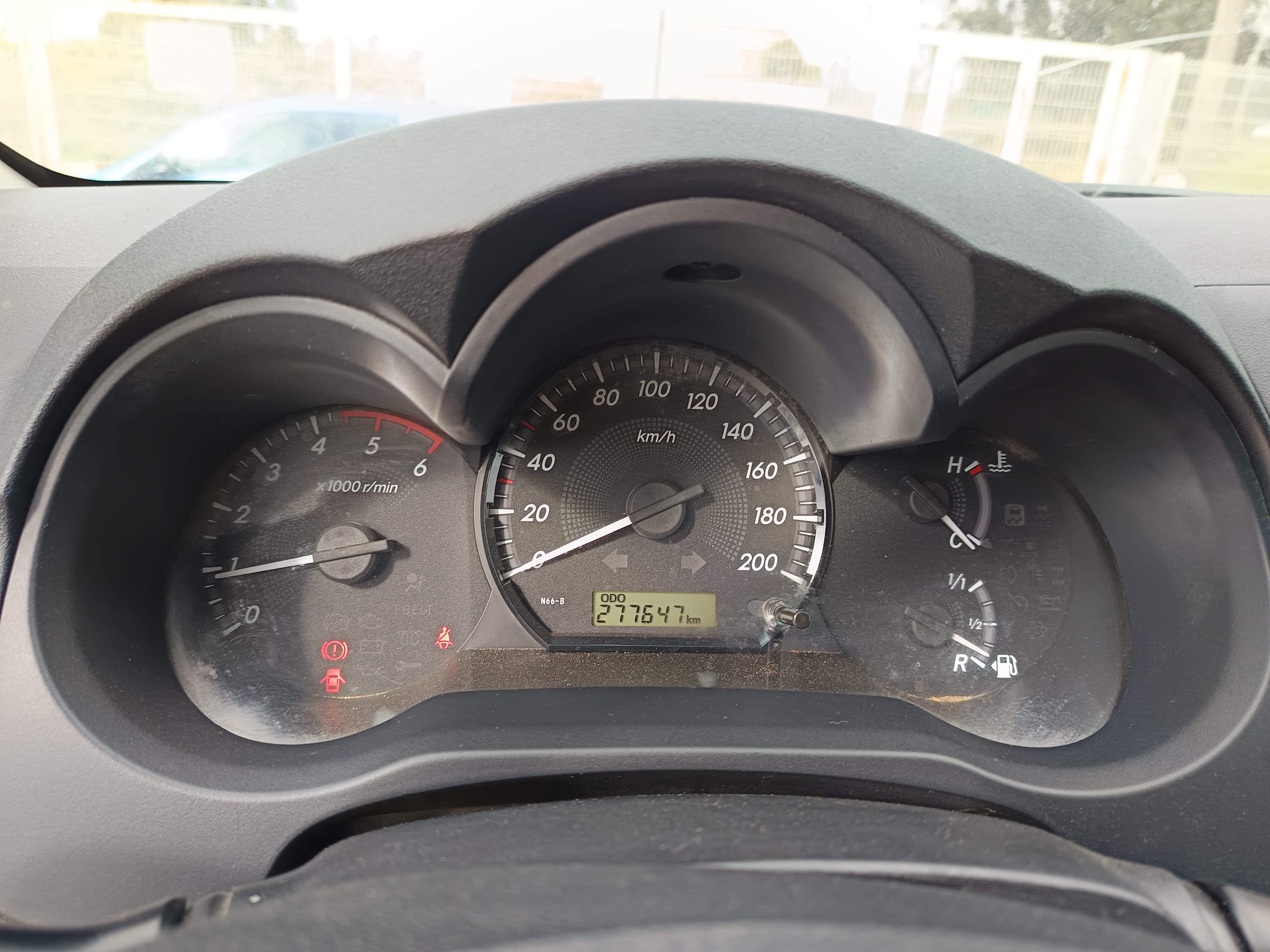 Toyota Hilux · Ano 2015 — image 28