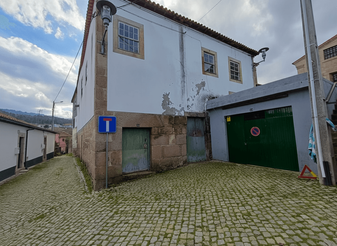 Moradia V3 · Tarouca, Viseu — image 2