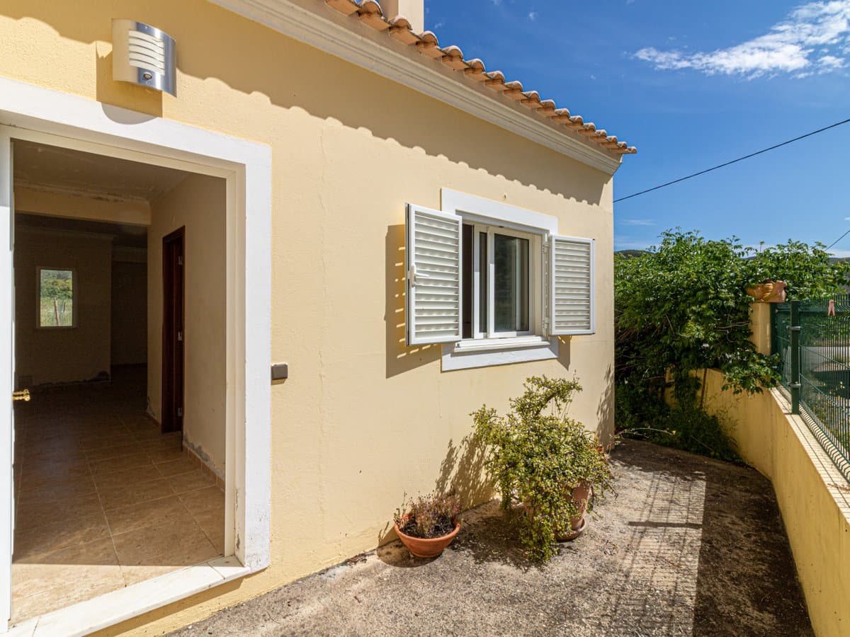 Moradia V2 + Terreno · Tavira, Faro — image 17
