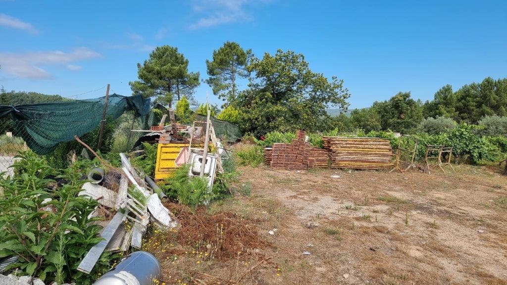 Proporção de 1/3 de Terreno · Oura, Chaves — imagem 8