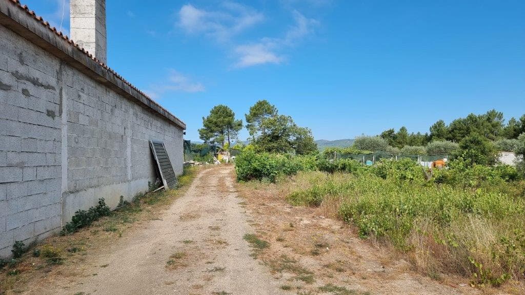 Proporção de 1/3 de Terreno · Oura, Chaves — imagem 5