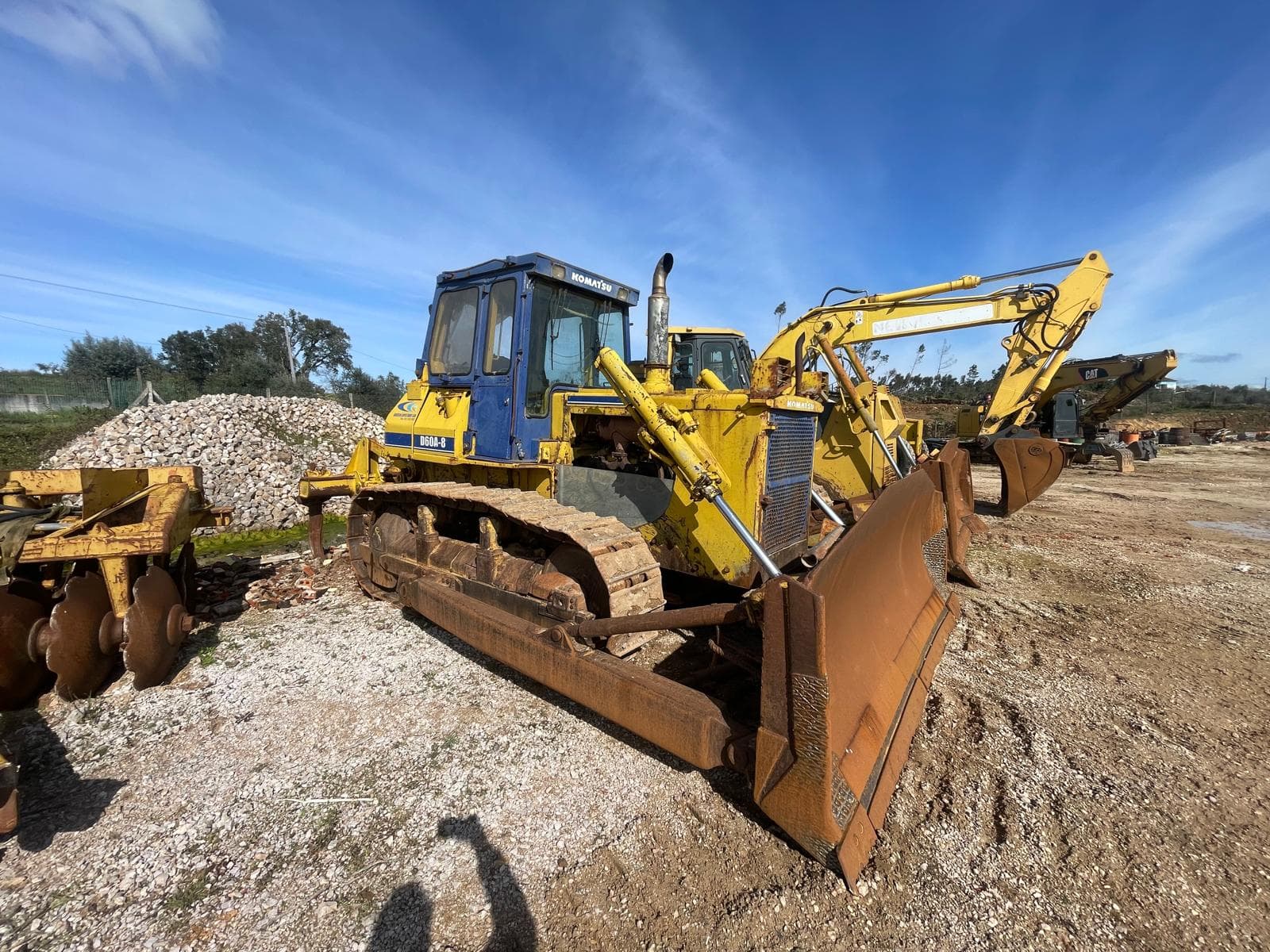 Bulldozer Komatsu D60A-8 — image 4