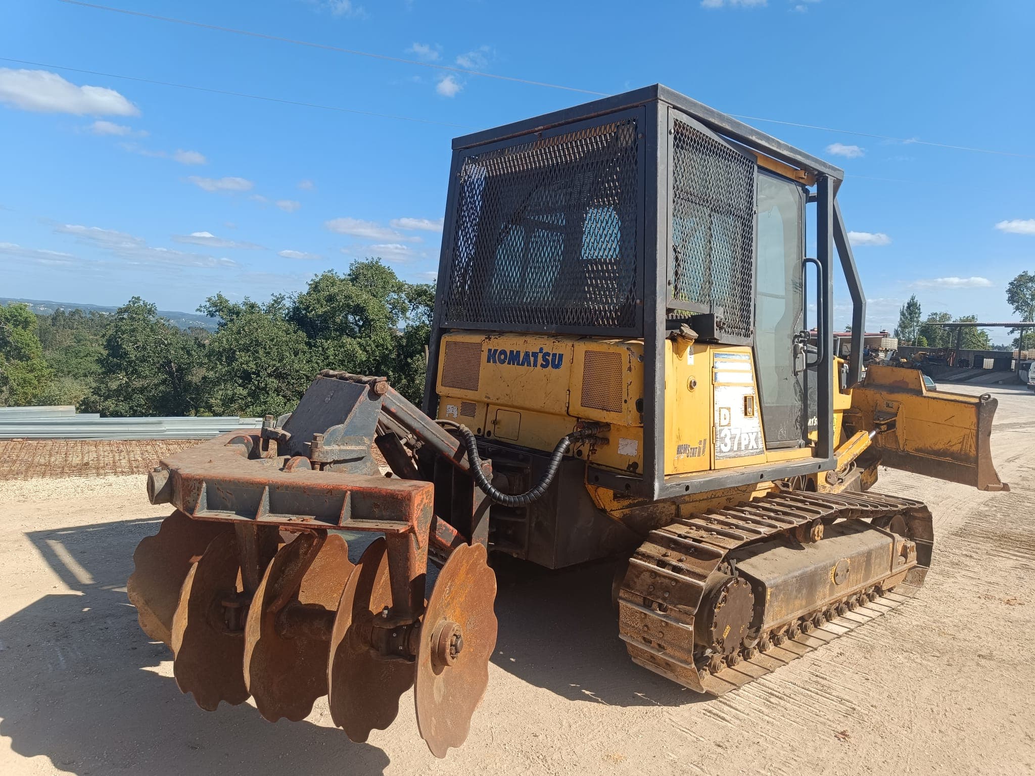 Bulldozer Komatsu D37PX-21 · Ano 2004