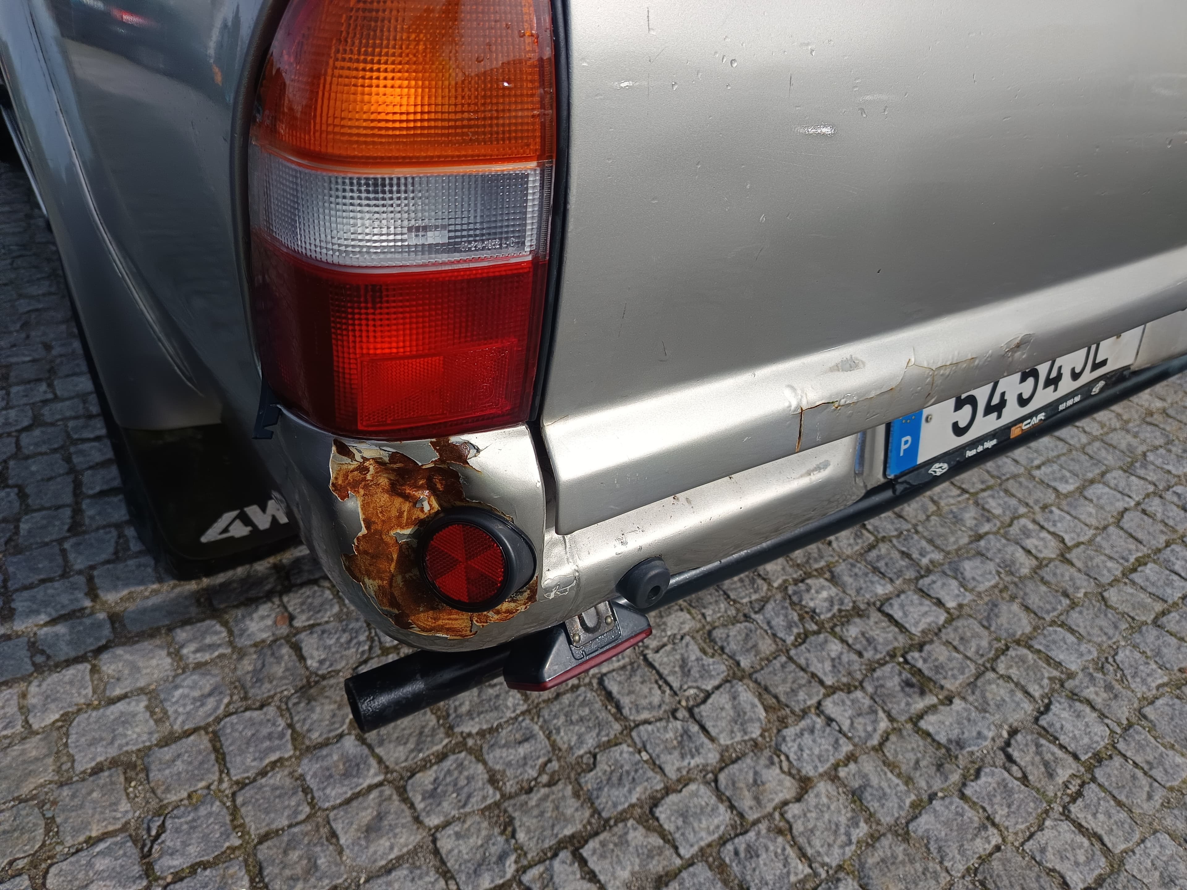 Mitsubishi L200 · Ano 1998 — image 12