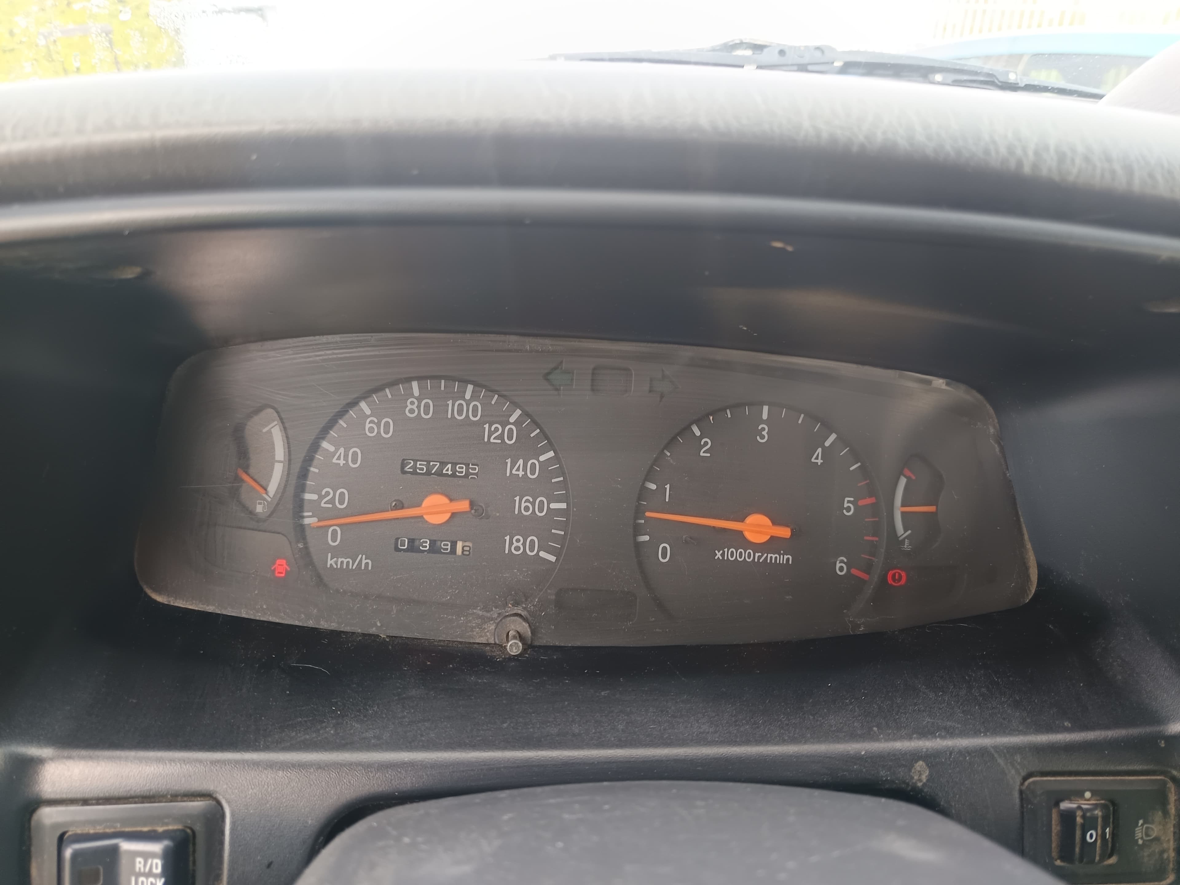 Mitsubishi L200 · Ano 1998 — image 40