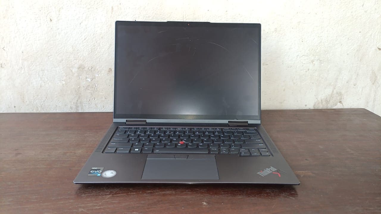 Portáteis - Lenovo ThinkPad — imagem 1