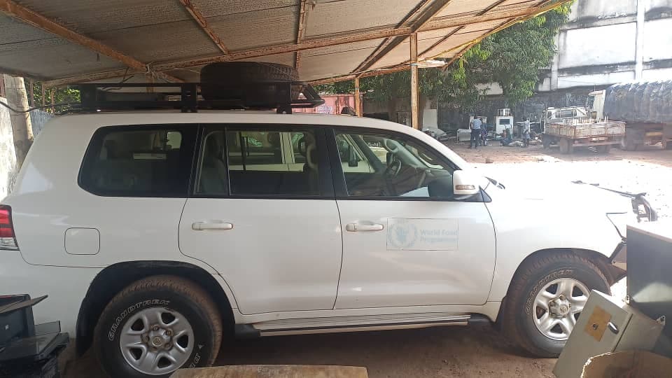 Toyota Land Cruiser LC200 — imagem 3