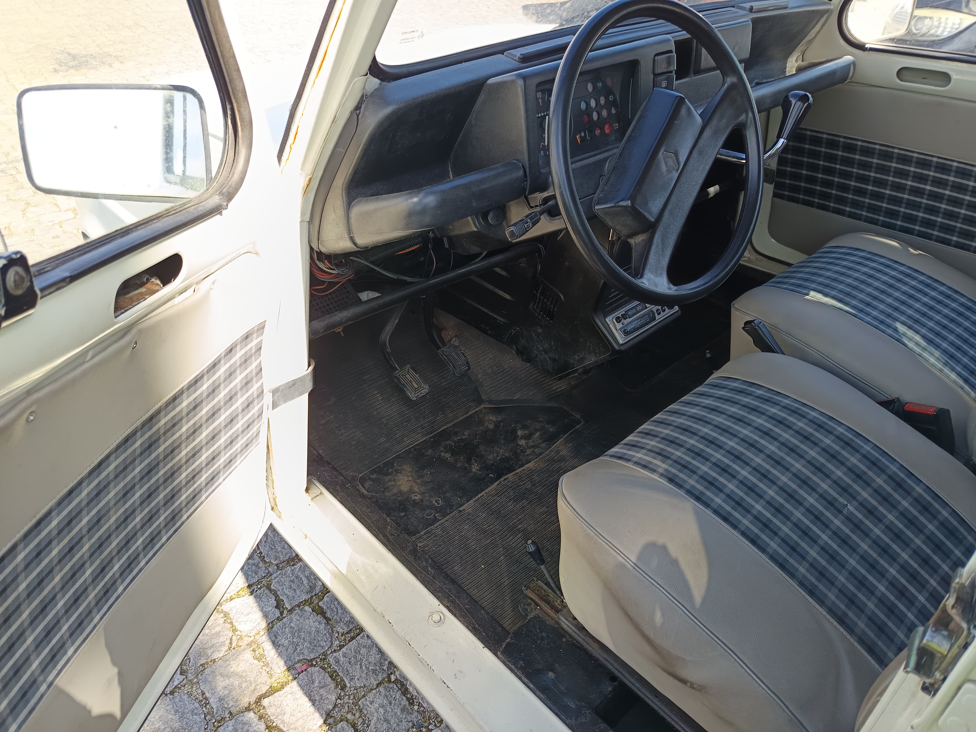 Renault 4 · Ano 1989 — imagem 22
