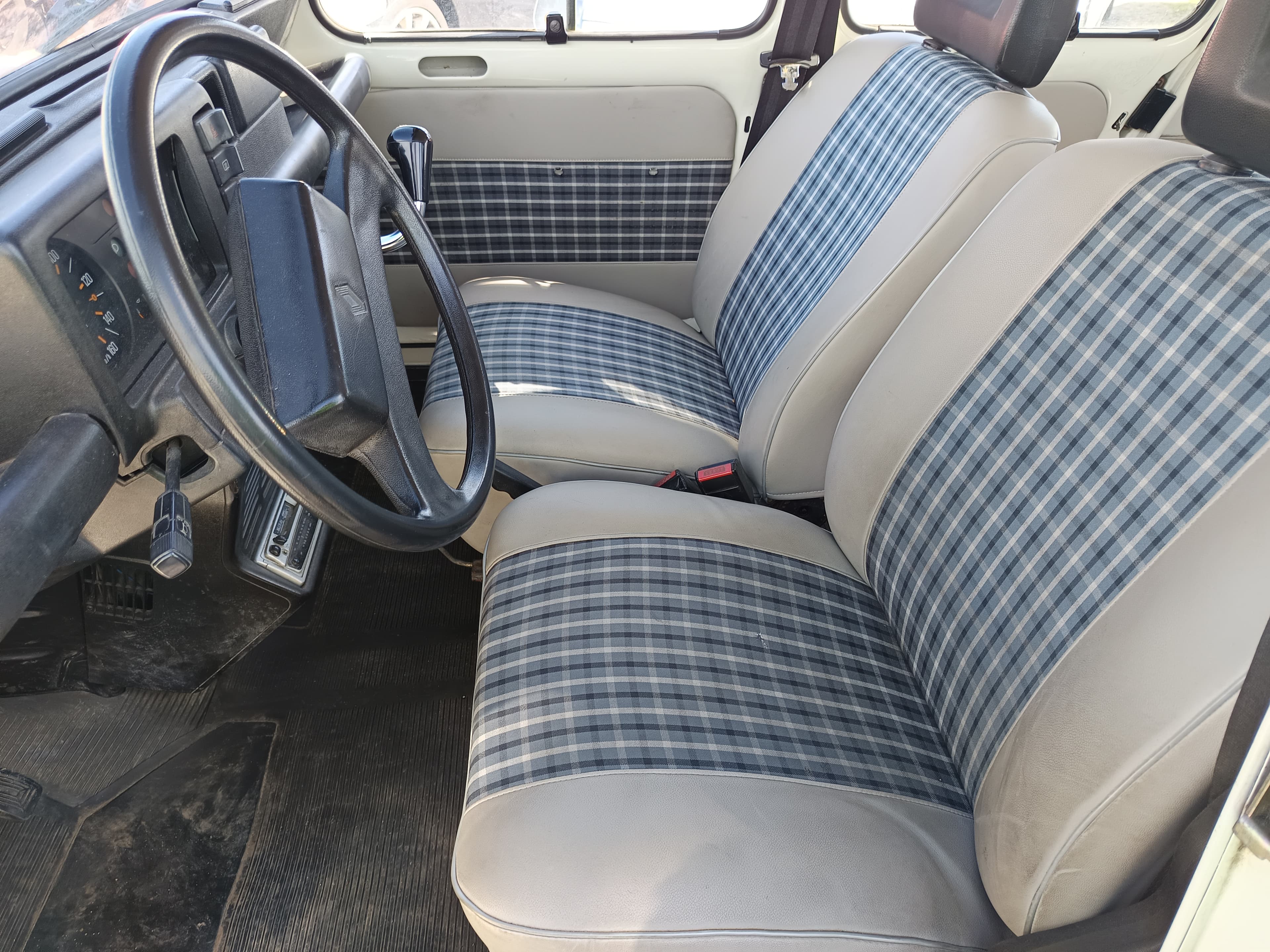Renault 4 · Ano 1989 — imagem 25