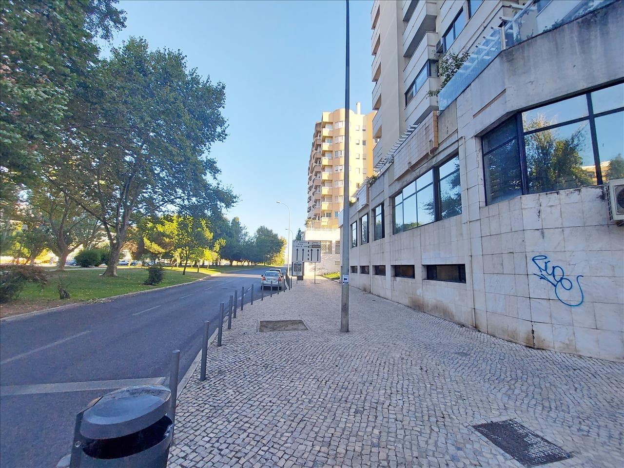Direito à Raiz de Apartamento T6 · Areeiro, Lisboa — imagem 5