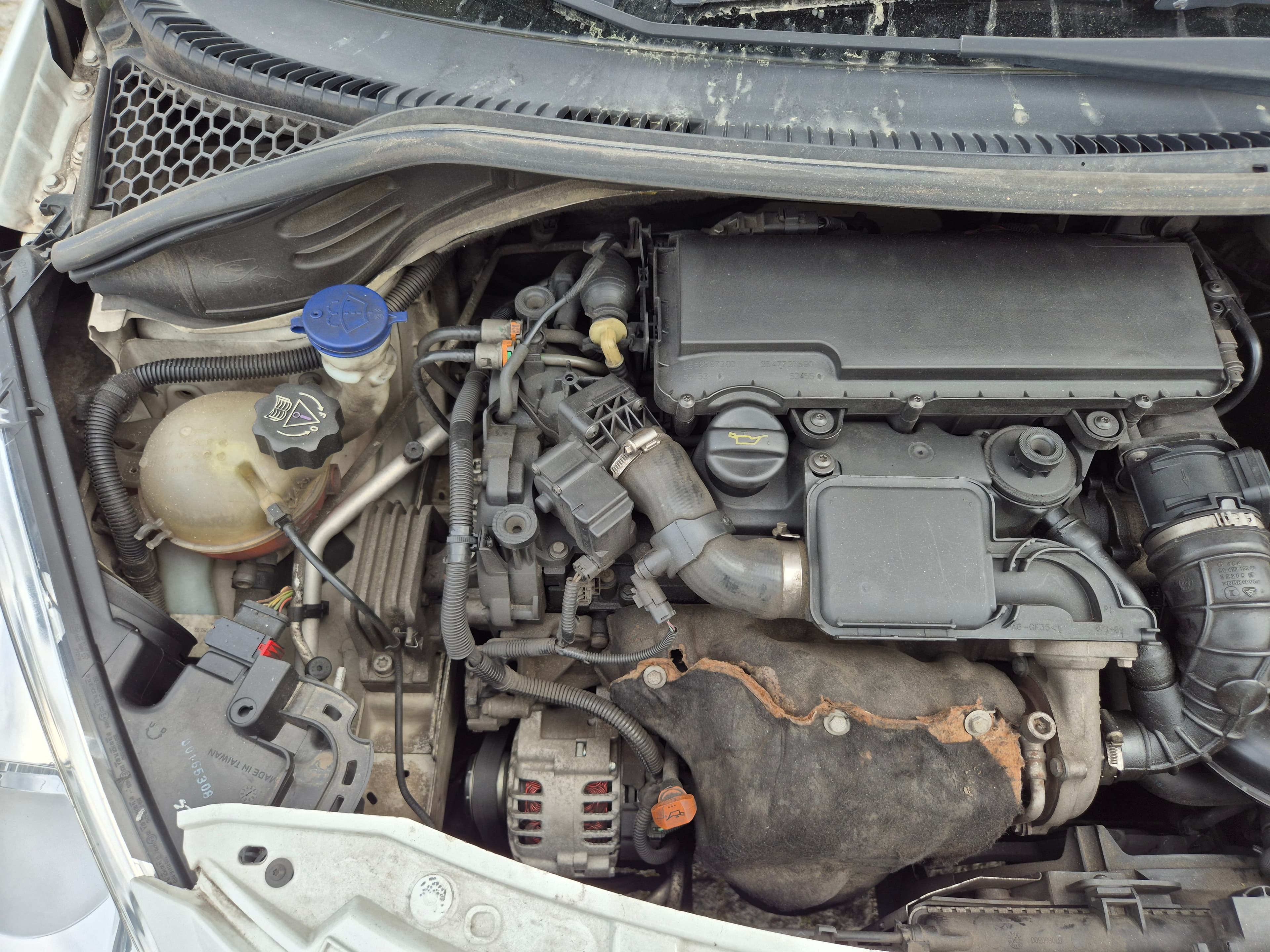Peugeot 207 · Ano 2009 — imagem 35