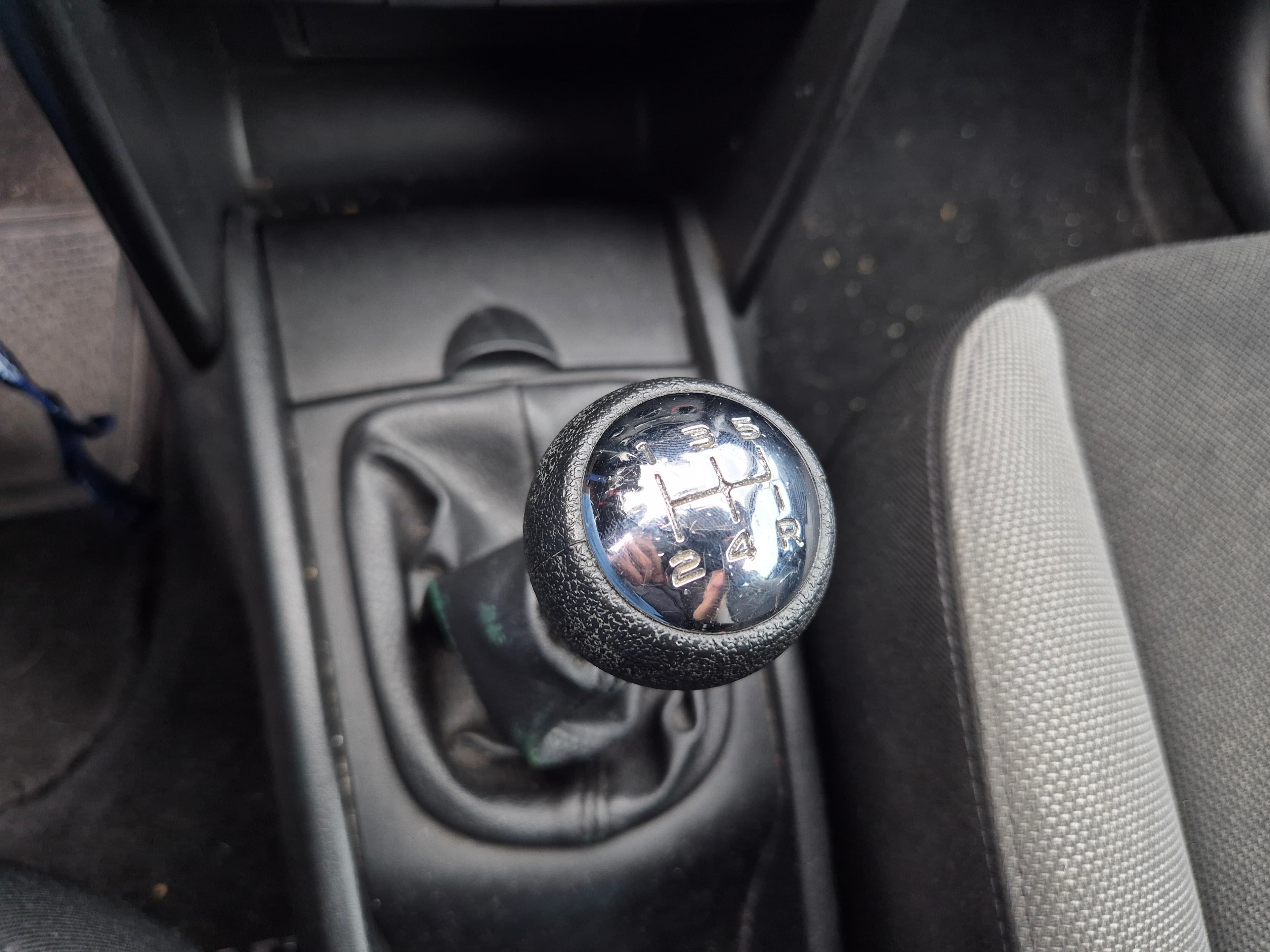 Peugeot 207 · Ano 2009 — imagem 29