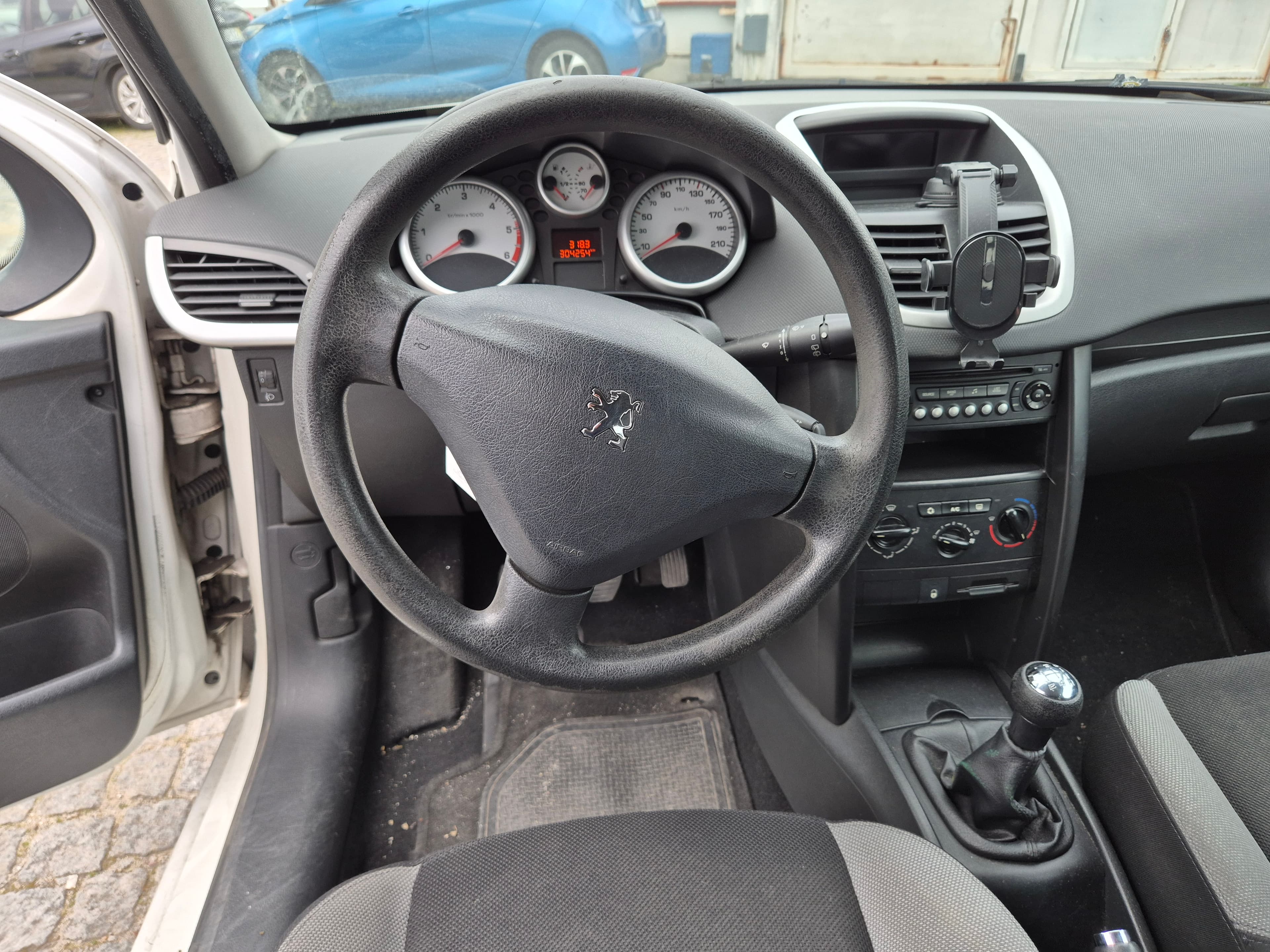 Peugeot 207 · Ano 2009 — imagem 20