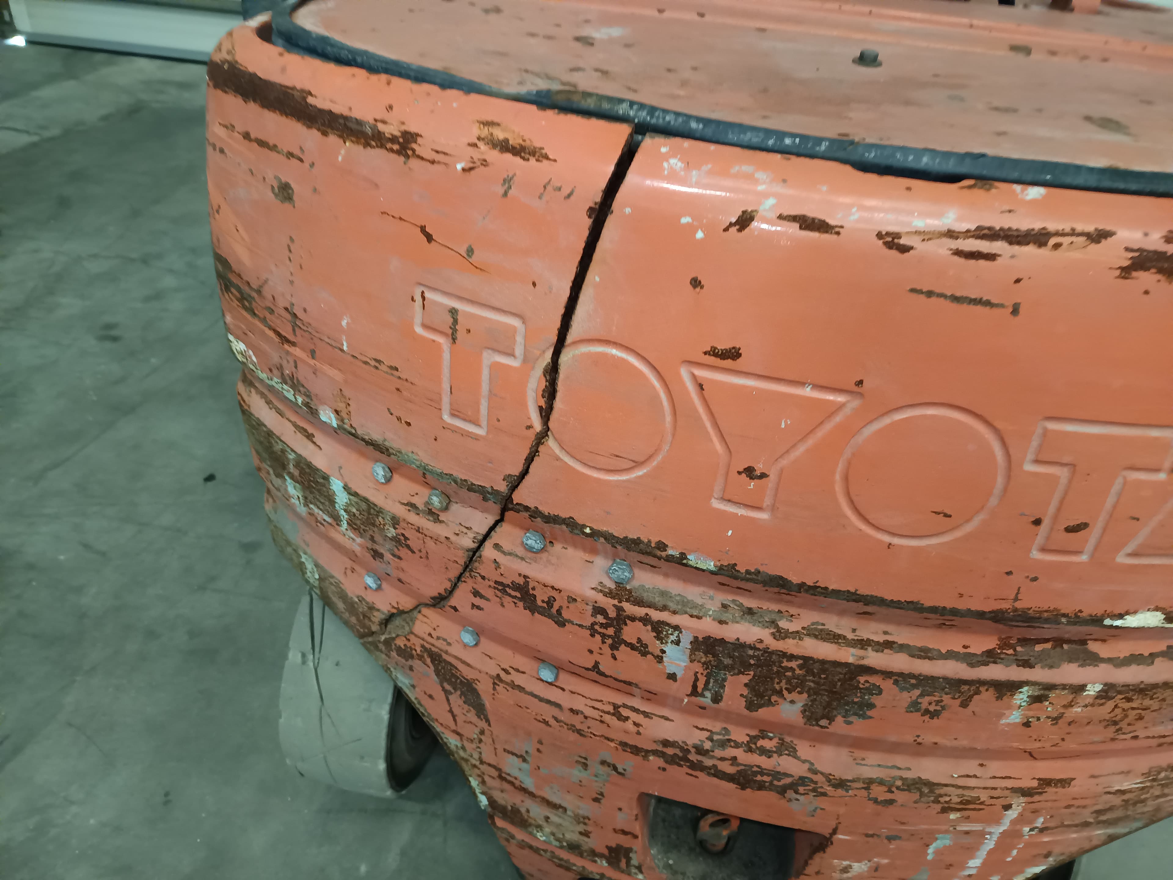 Empilhador Toyota 20 — image 10