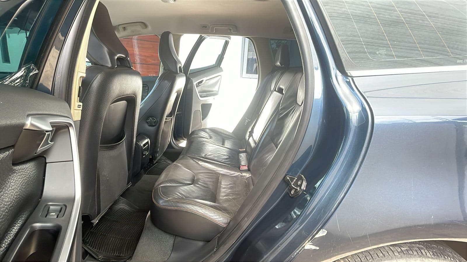 Volvo XC60 2,75m - 2010 — image 16