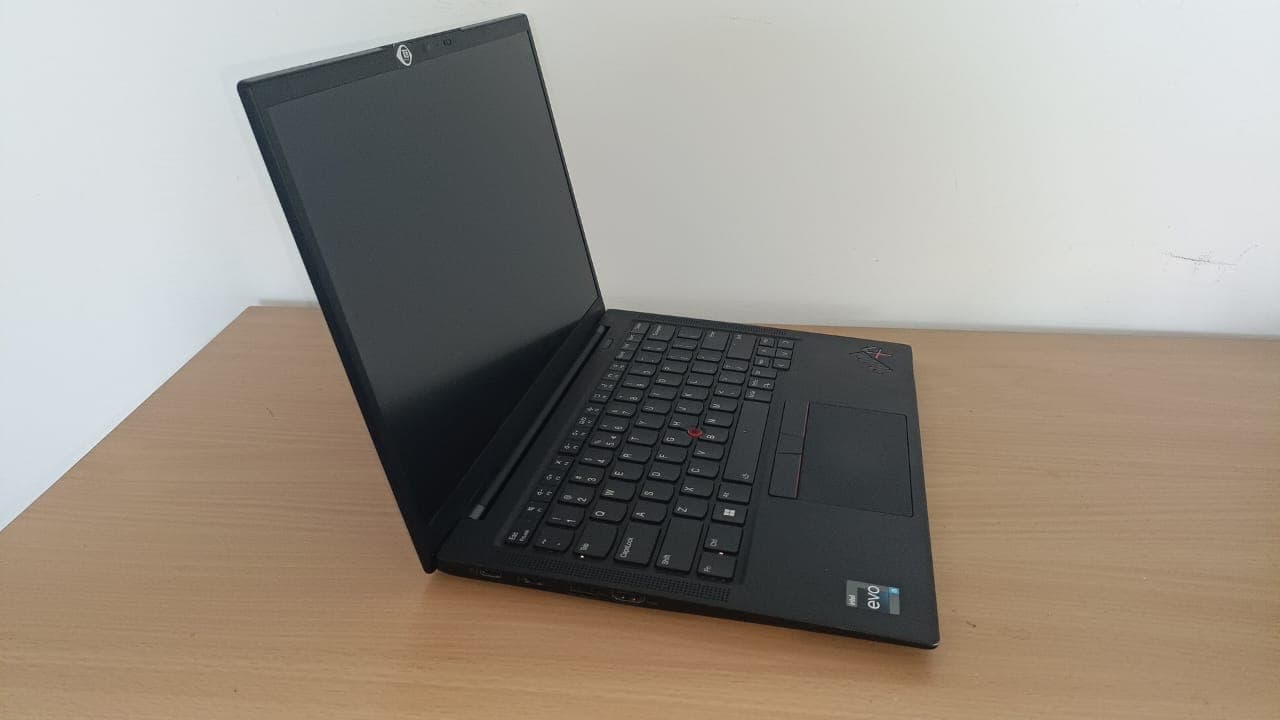 Portáteis - Lenovo ThinkPad — imagem 2