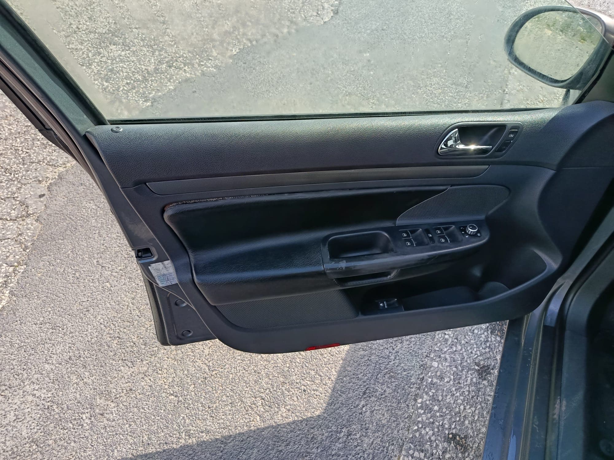 Volkswagen Golf · Ano 2004 — image 24