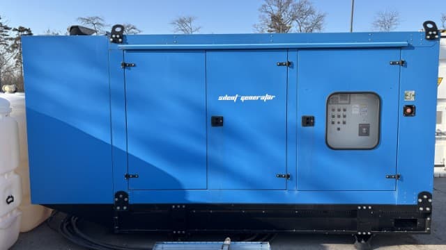 DIESEL GENERATOR SET 400 KVA AND 8 × 1000L FUEL TANKS — image 2