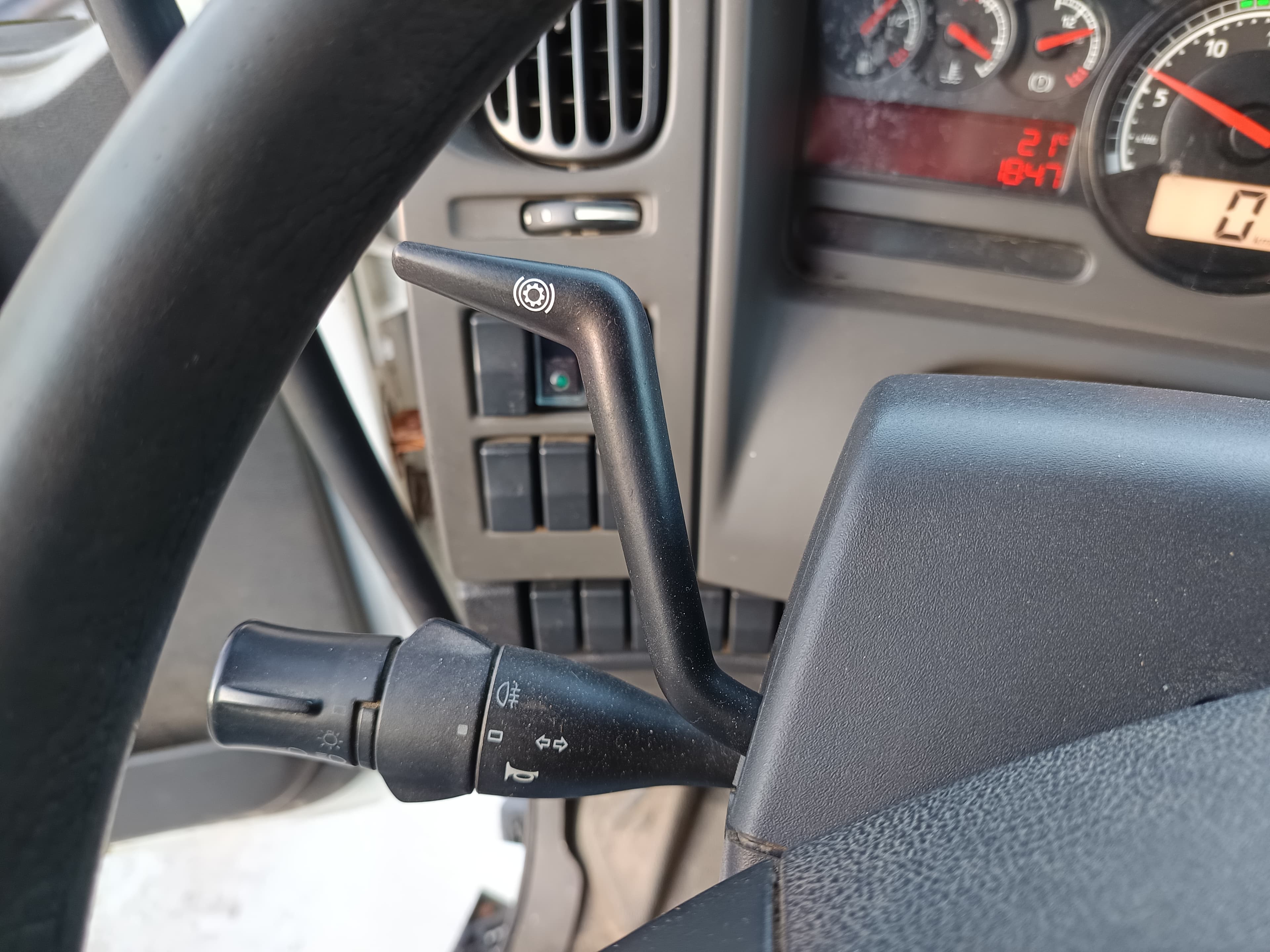 Renault 270 · Ano 2011 — imagem 32