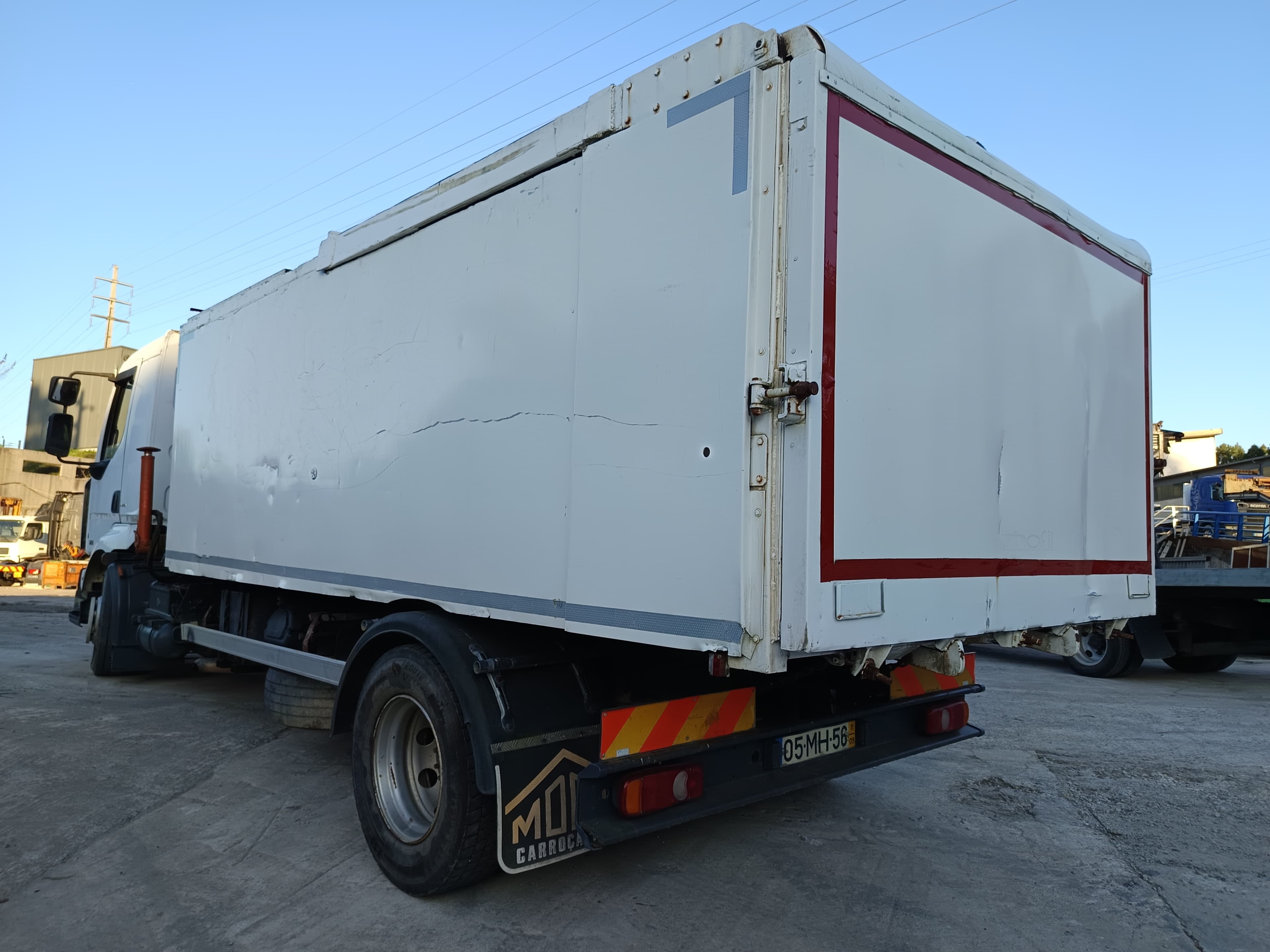 Renault 270 · Ano 2011 — imagem 4