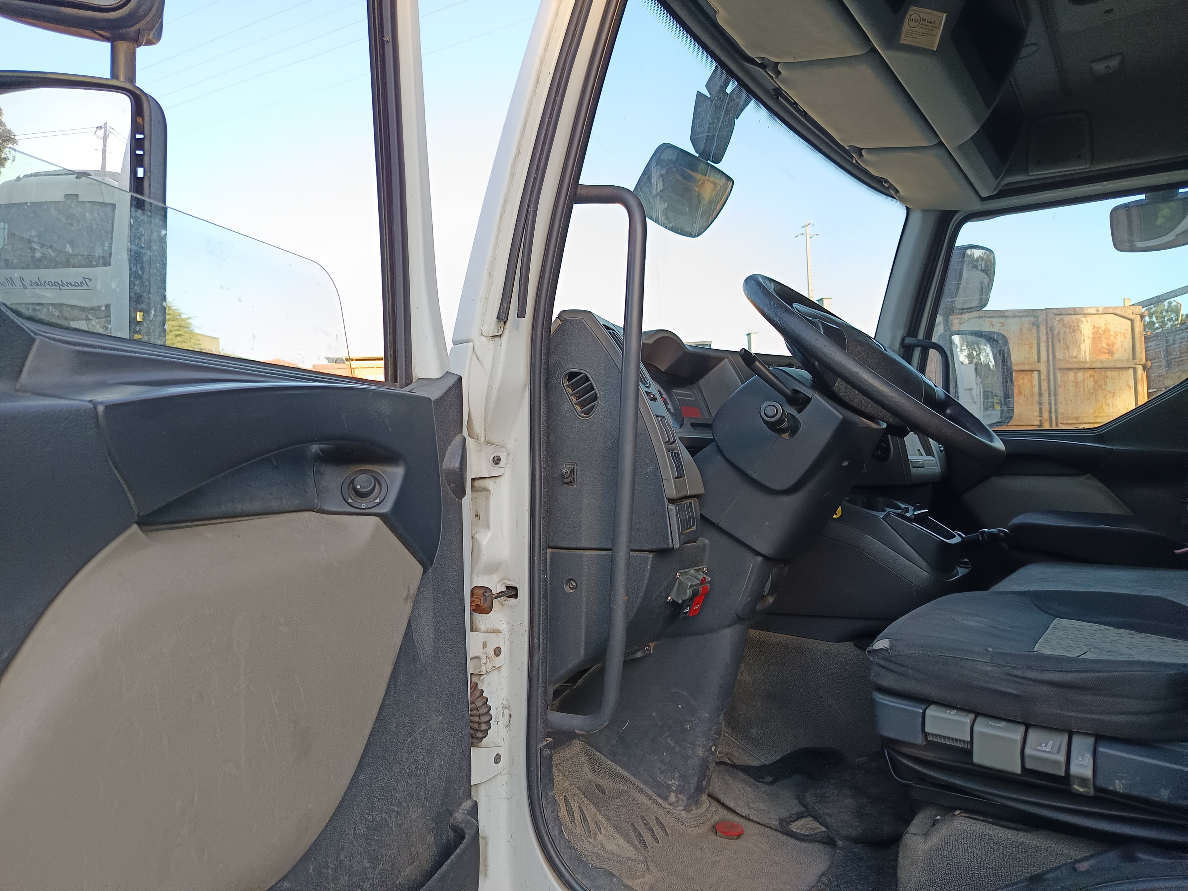 Renault 270 · Ano 2011 — imagem 22