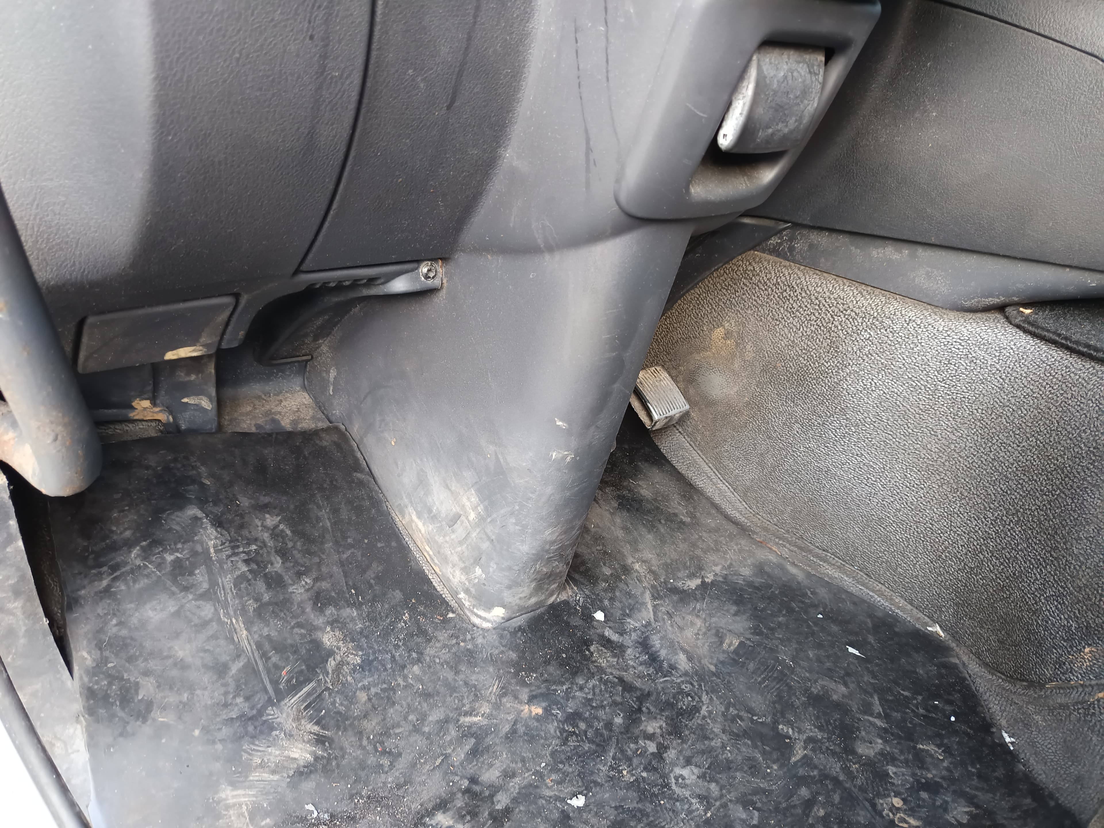 Renault 270 · Ano 2011 — image 19