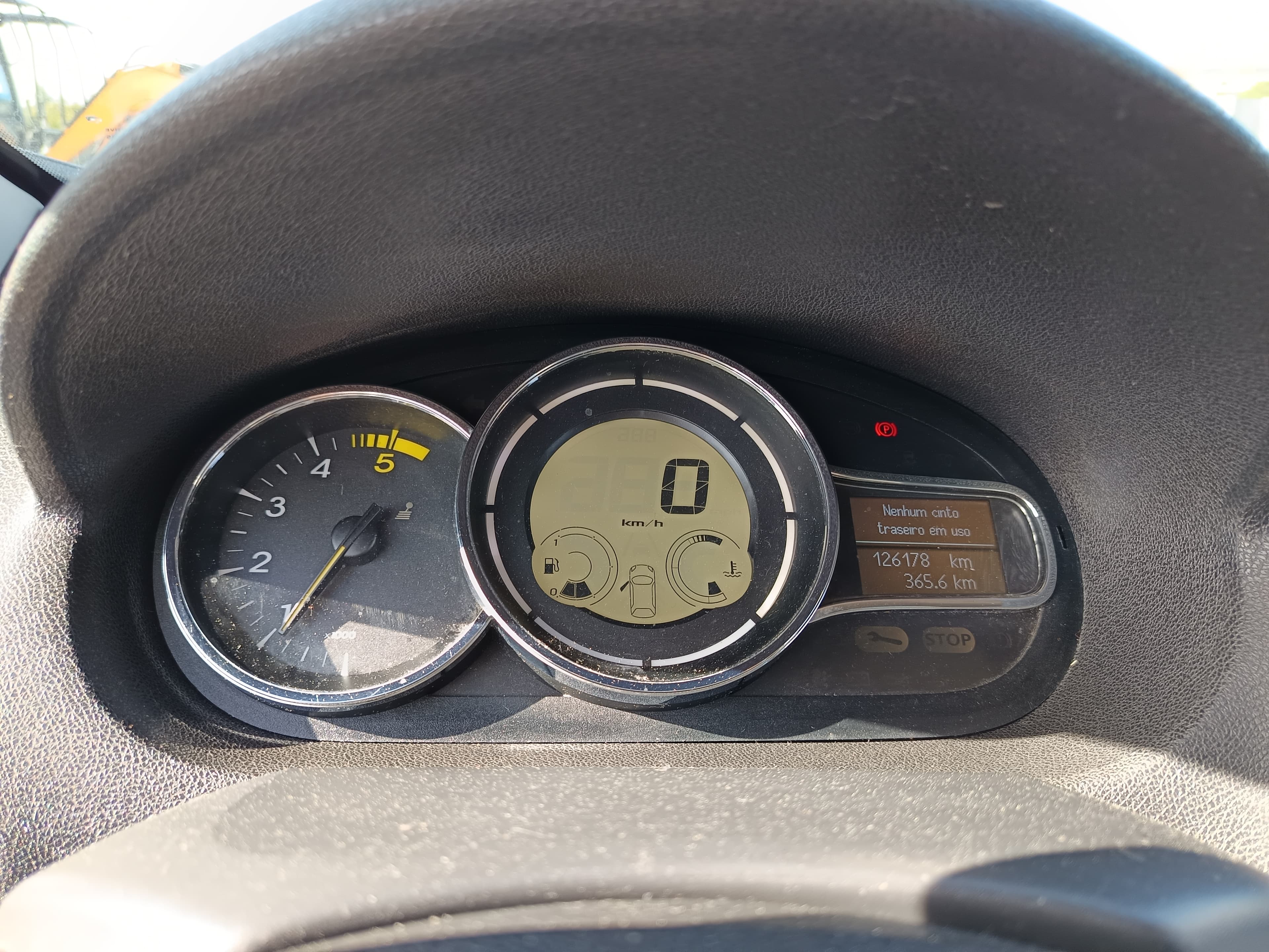 Renault Mégane · Ano 2013 — imagem 39