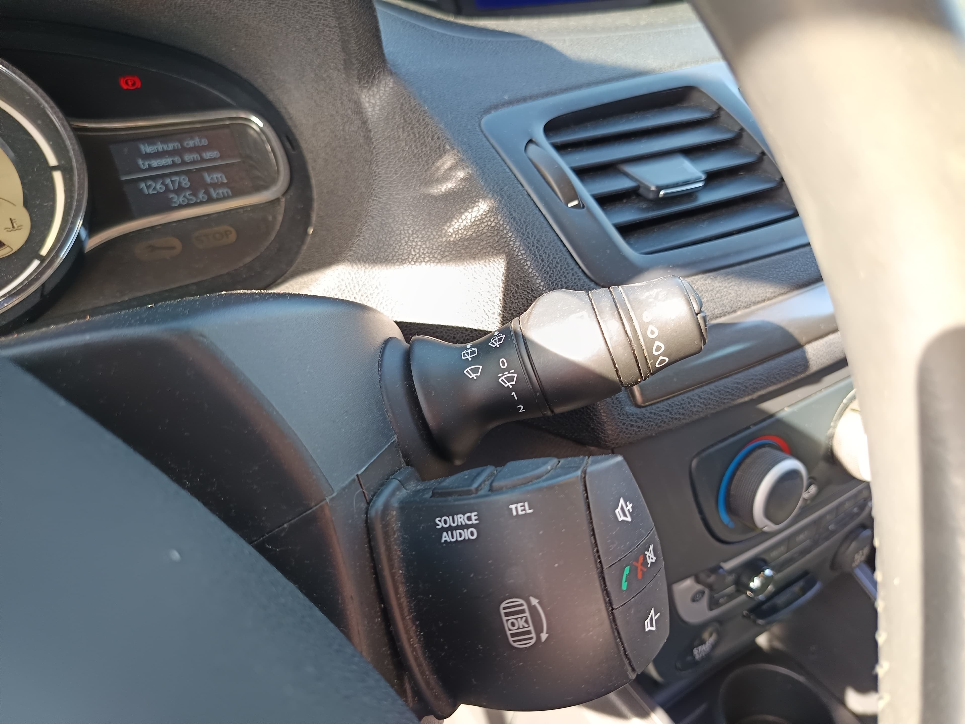 Renault Mégane · Ano 2013 — imagem 40