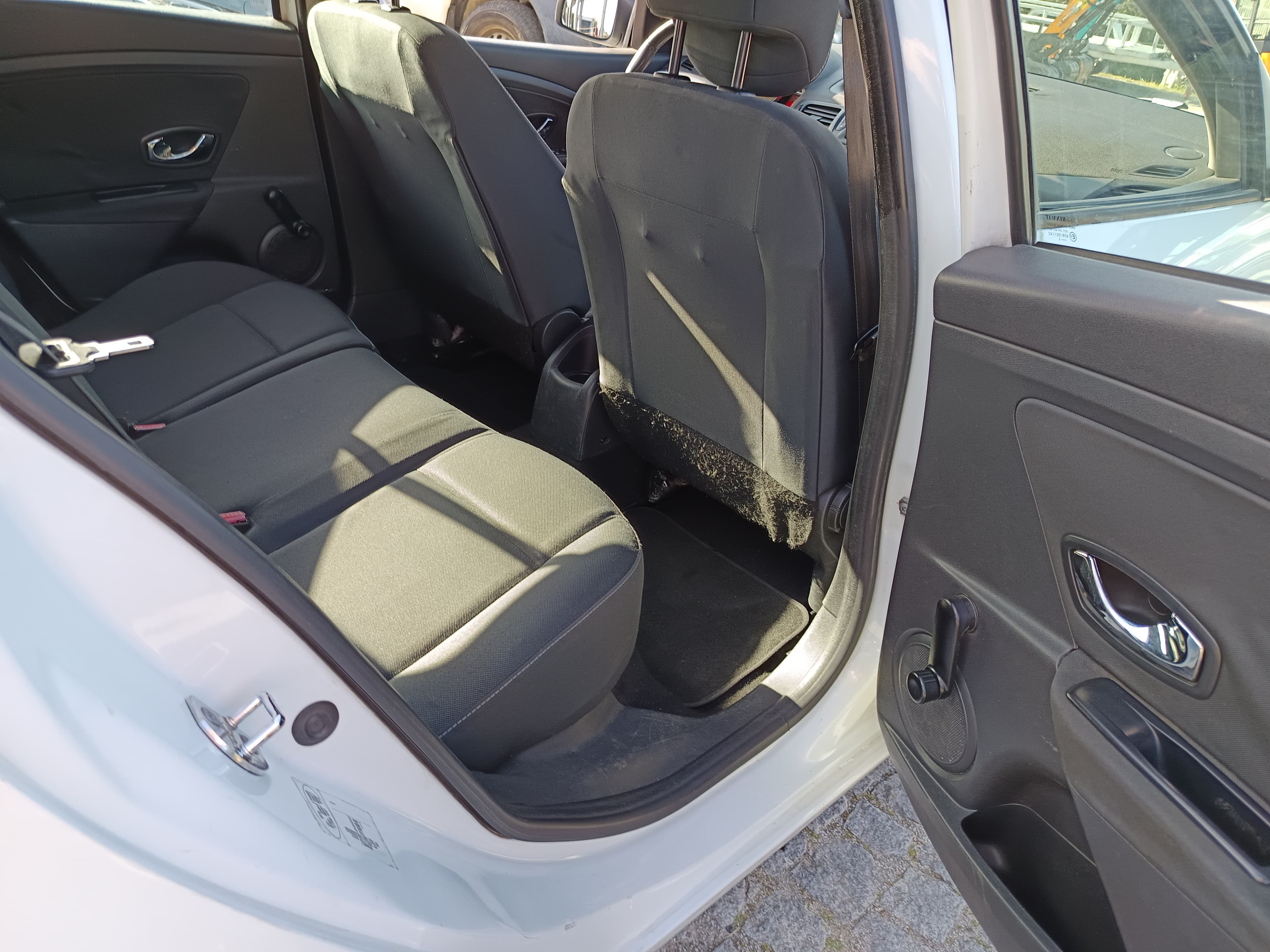 Renault Mégane · Ano 2013 — imagem 21