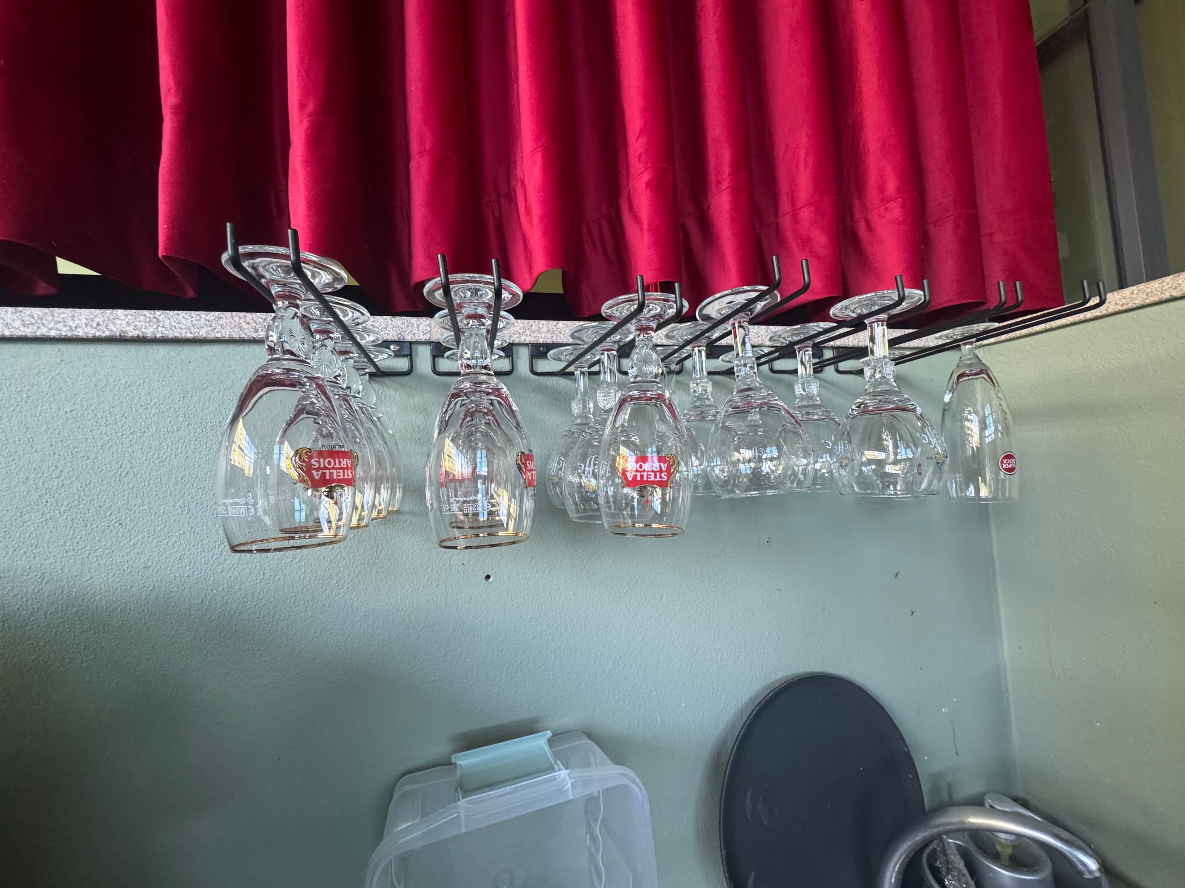 Equipamentos · Mobiliário — image 7