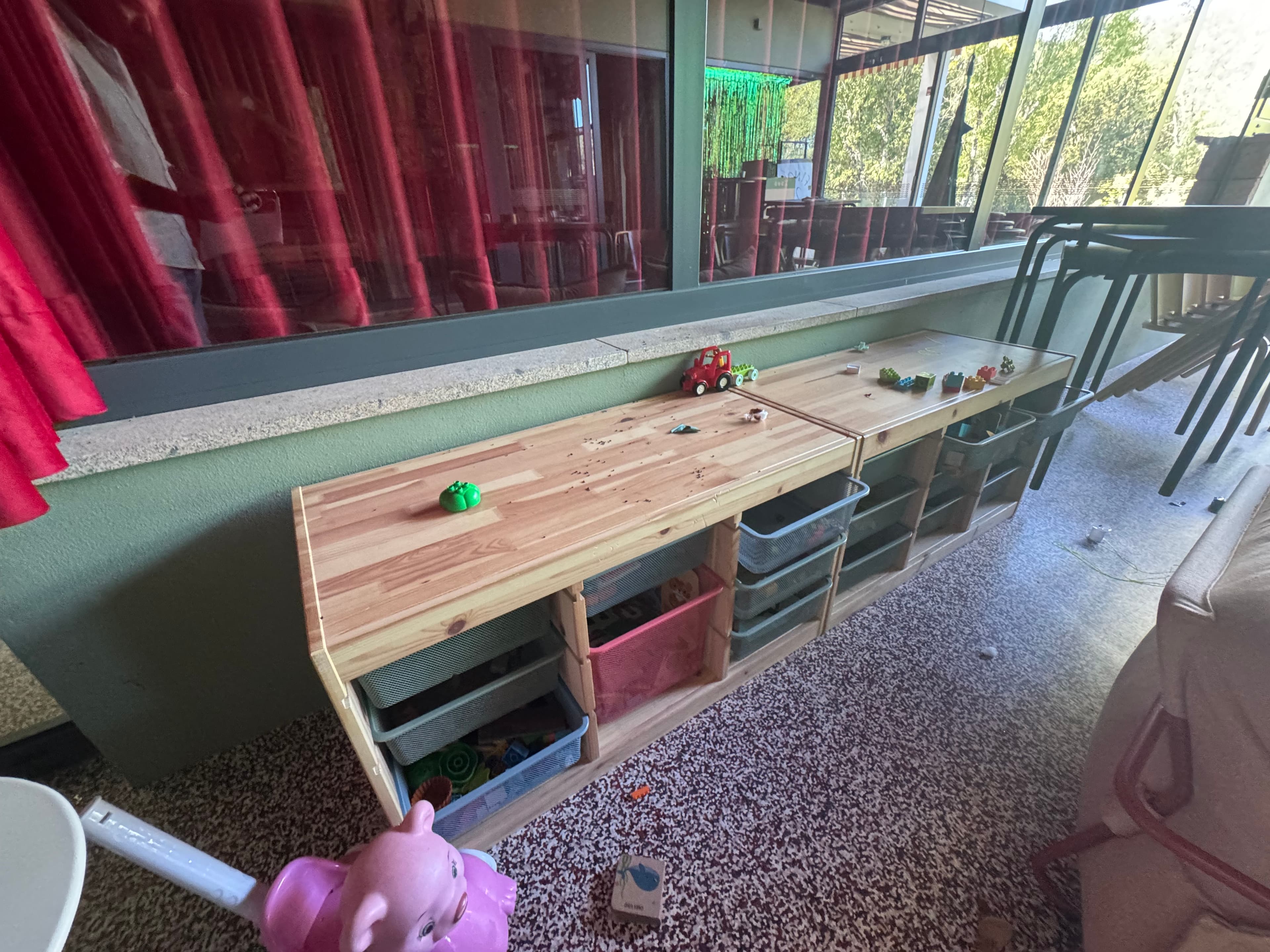 Furniture and Decoration — image 5