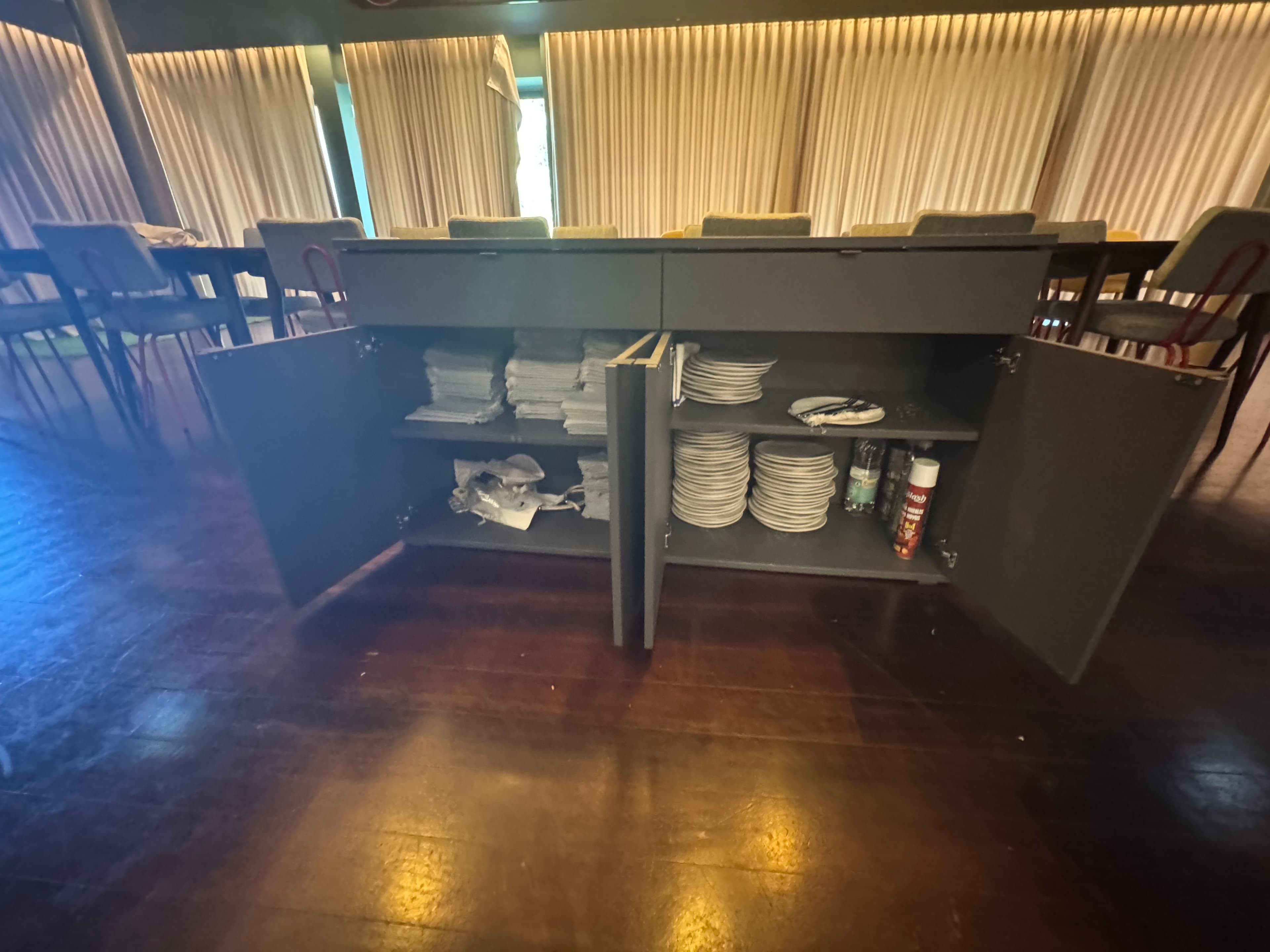 Equipamentos e Mobiliário para Restauração — imagem 8