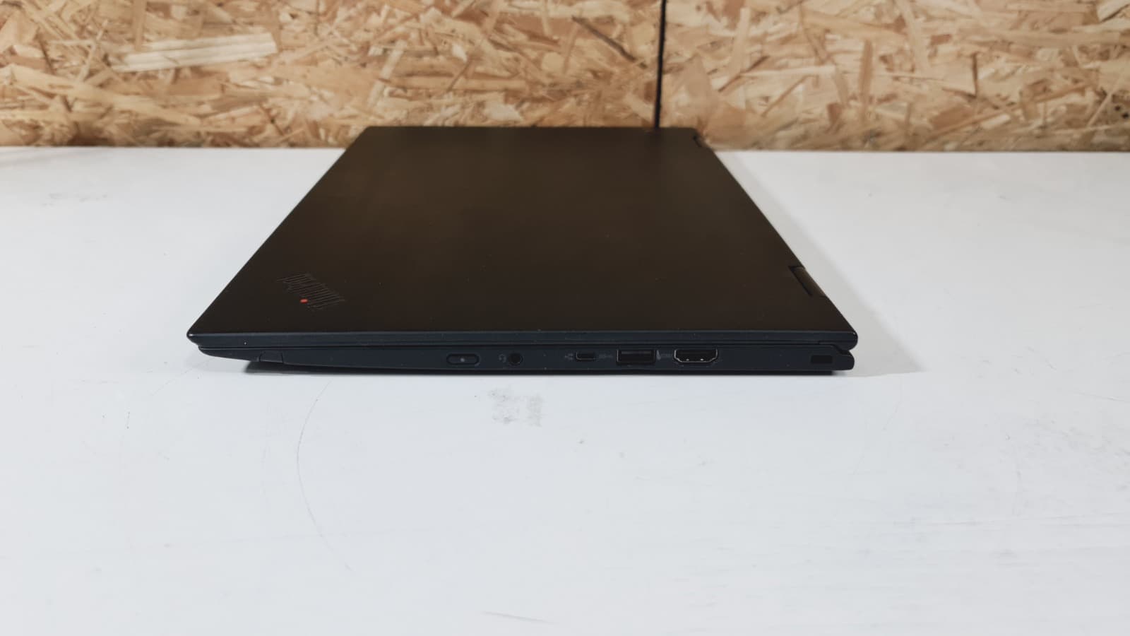 Portátil Lenovo ThinkPad X1 Yoga — imagem 4