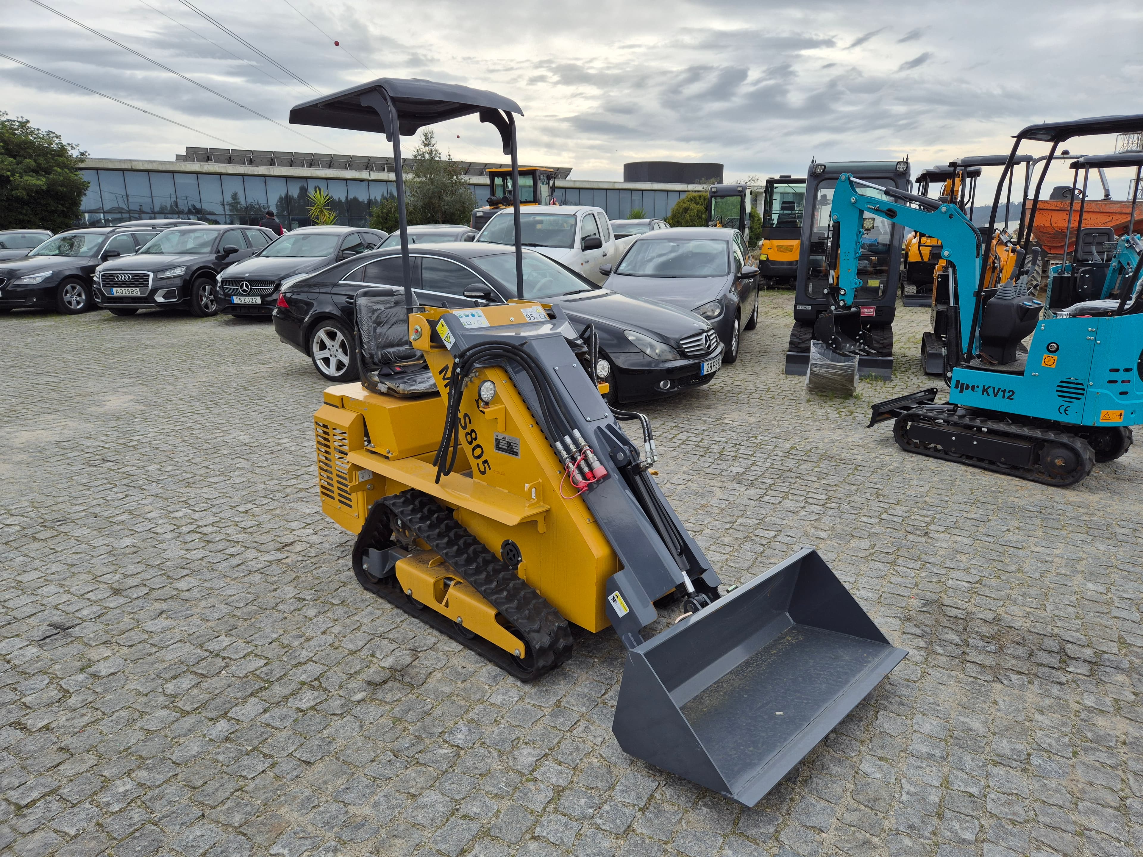 Mini Giratória Machpro MP-S805 · Ano 2025 — imagem 3