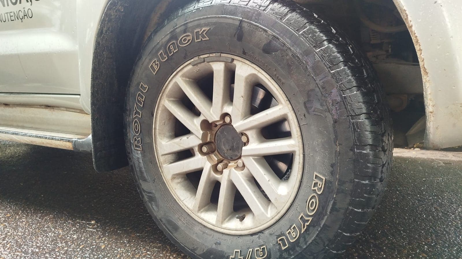 Toyota/Hilux D4D_ 3,10m - 2011 — imagem 14