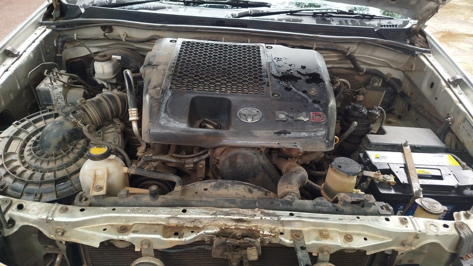 Toyota/Hilux D4D_ 3,10m - 2011 — imagem 18