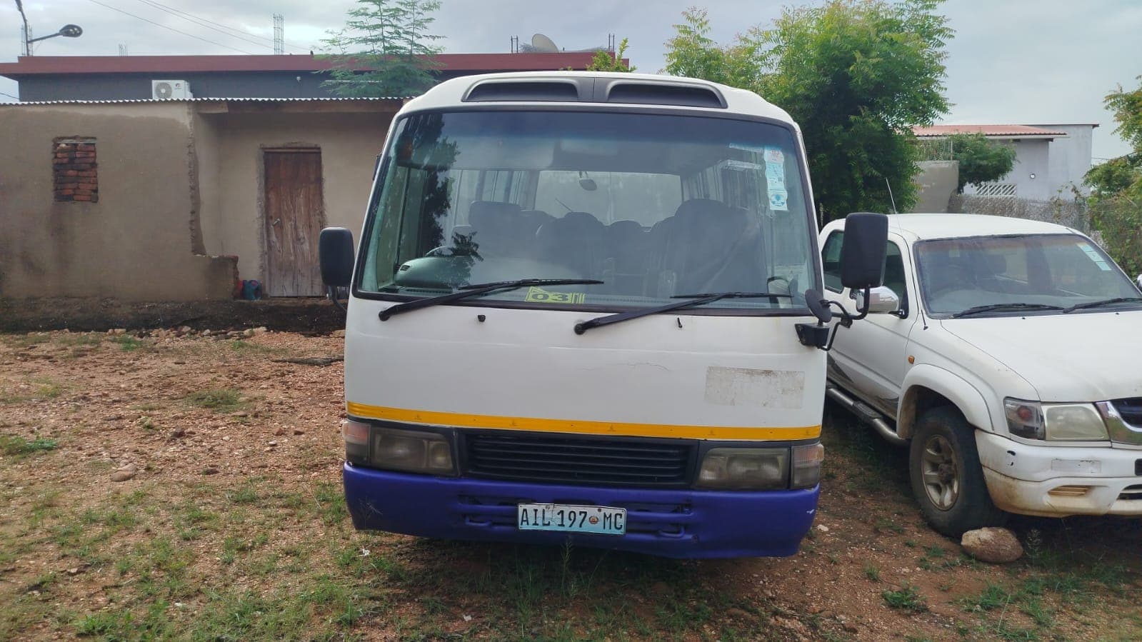Toyota/Coaster - 2001 — image 3