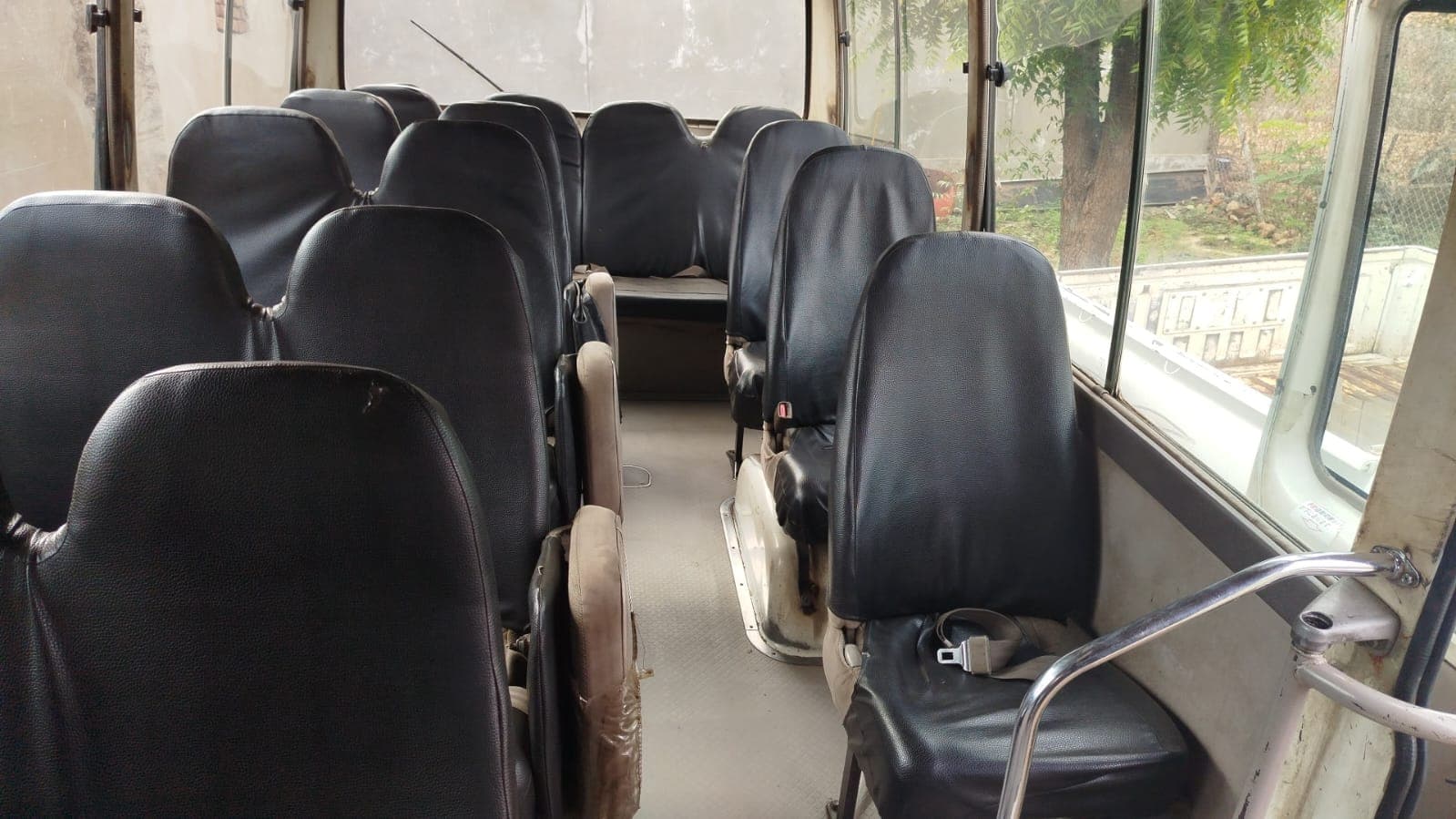 Toyota/Coaster - 2001 — image 15