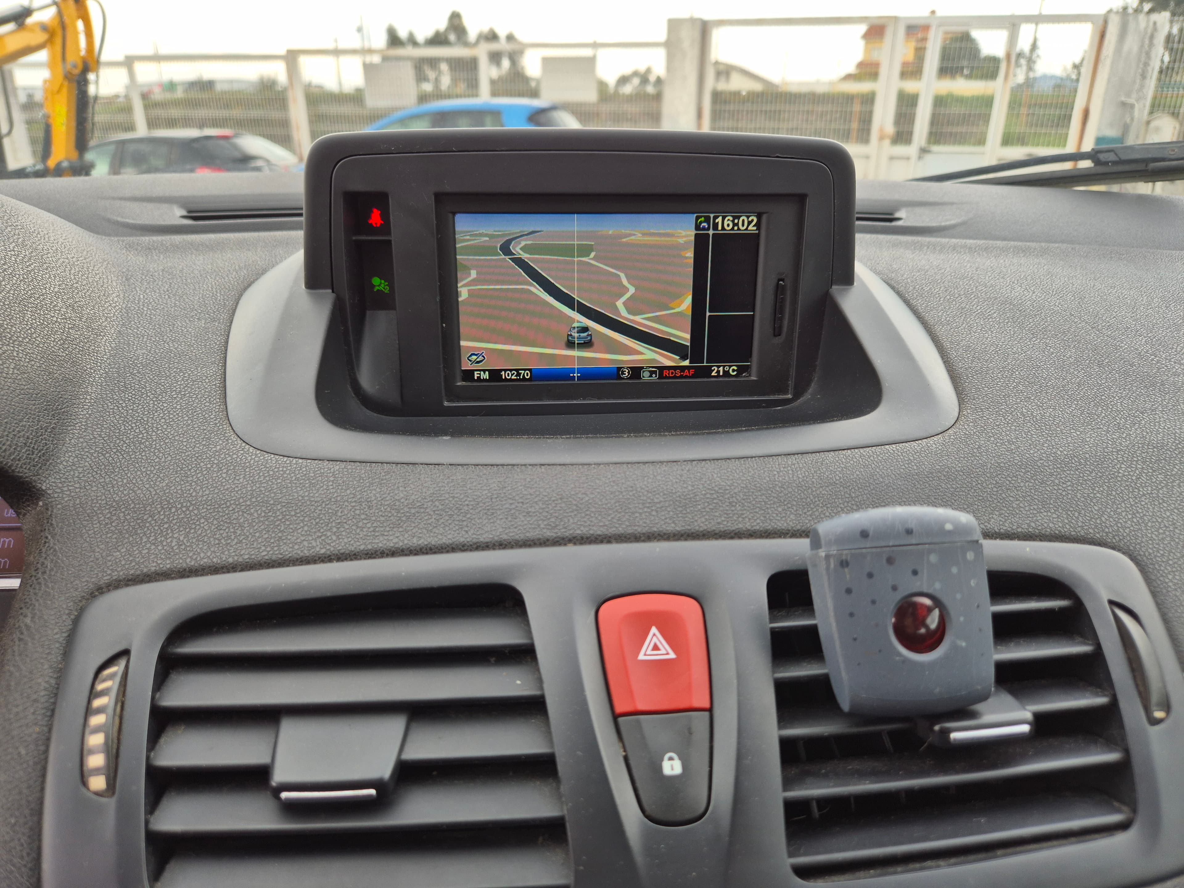 Renault Mégane · Ano 2011 — imagem 47