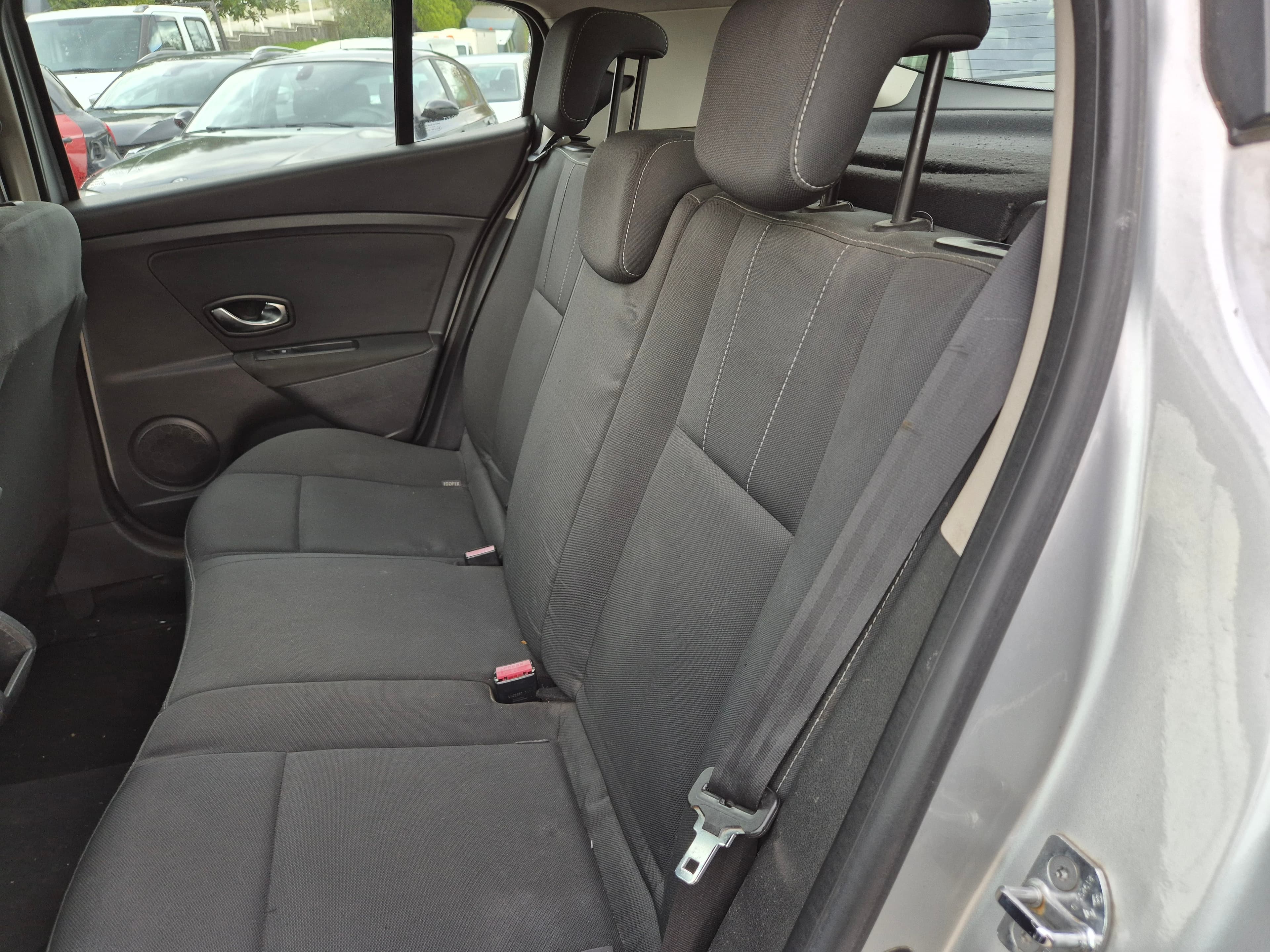 Renault Mégane · Ano 2011 — imagem 22