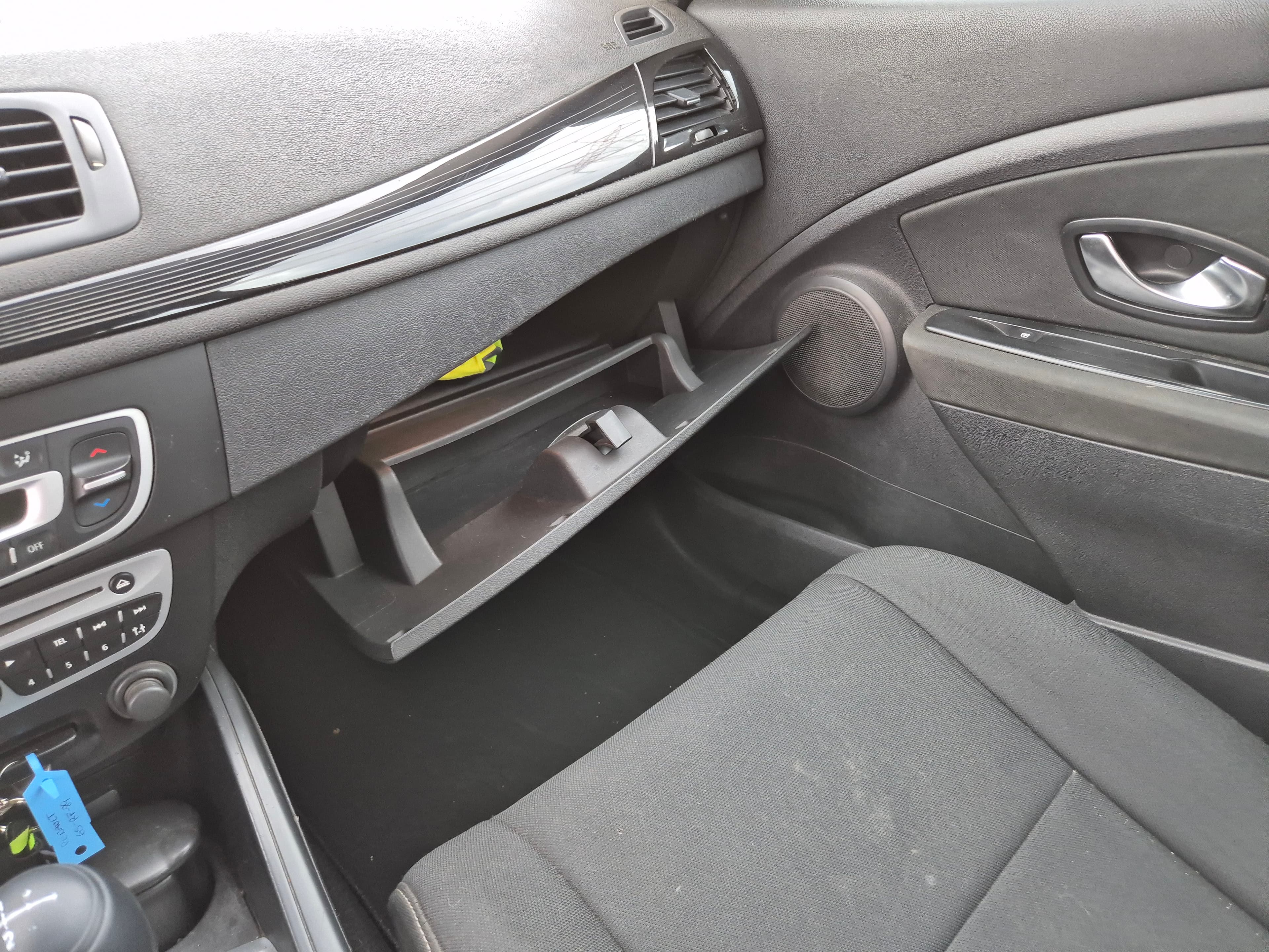 Renault Mégane · Ano 2011 — imagem 48