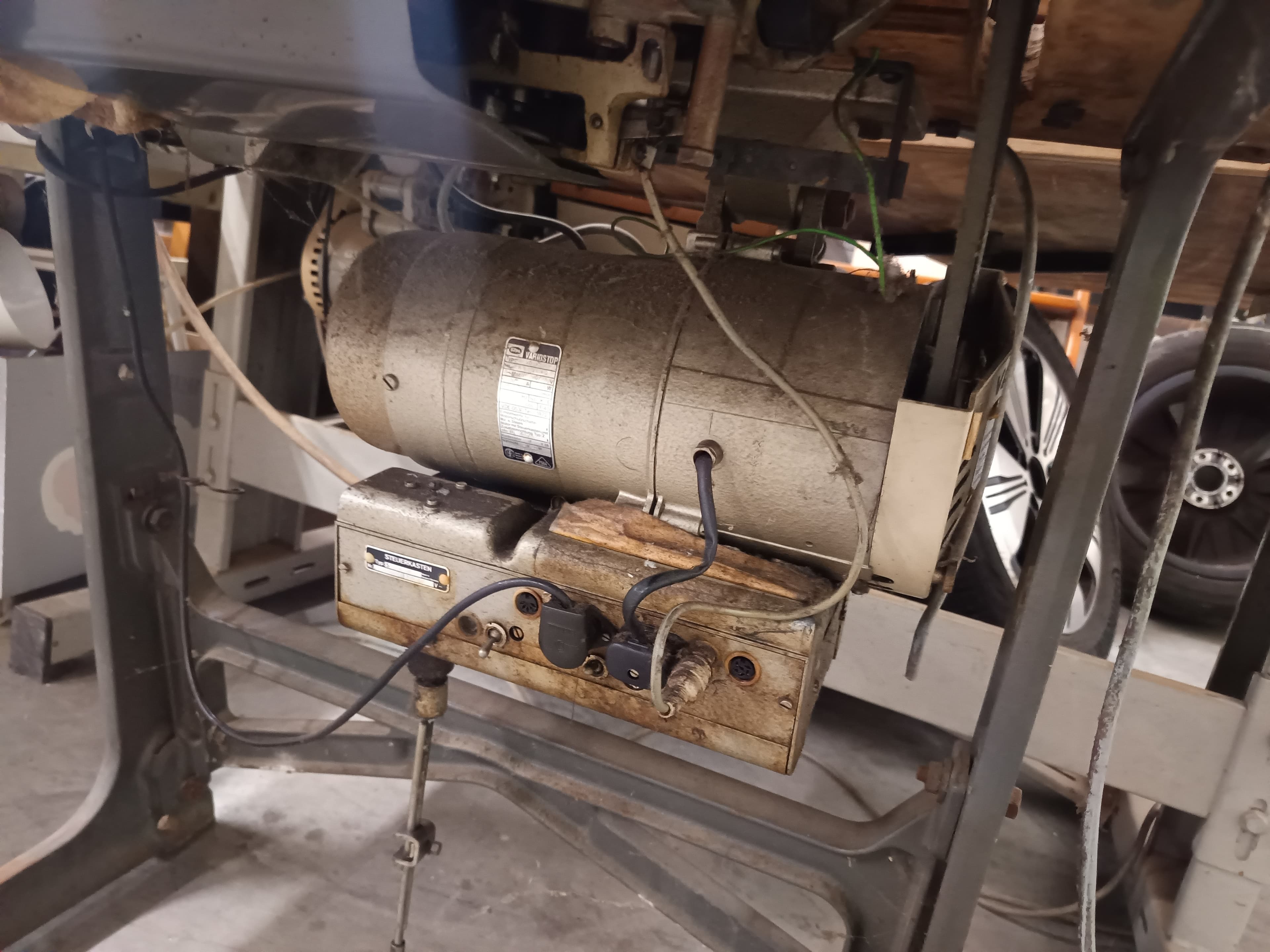 Máquina de Costura Pfaff — imagem 4
